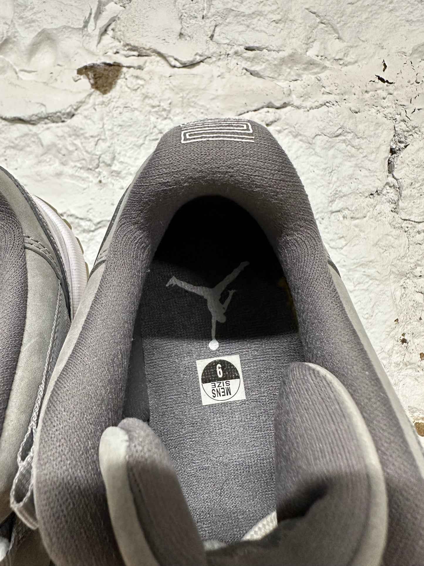 Air Jordan 11 Low Cool Grey Sz 9