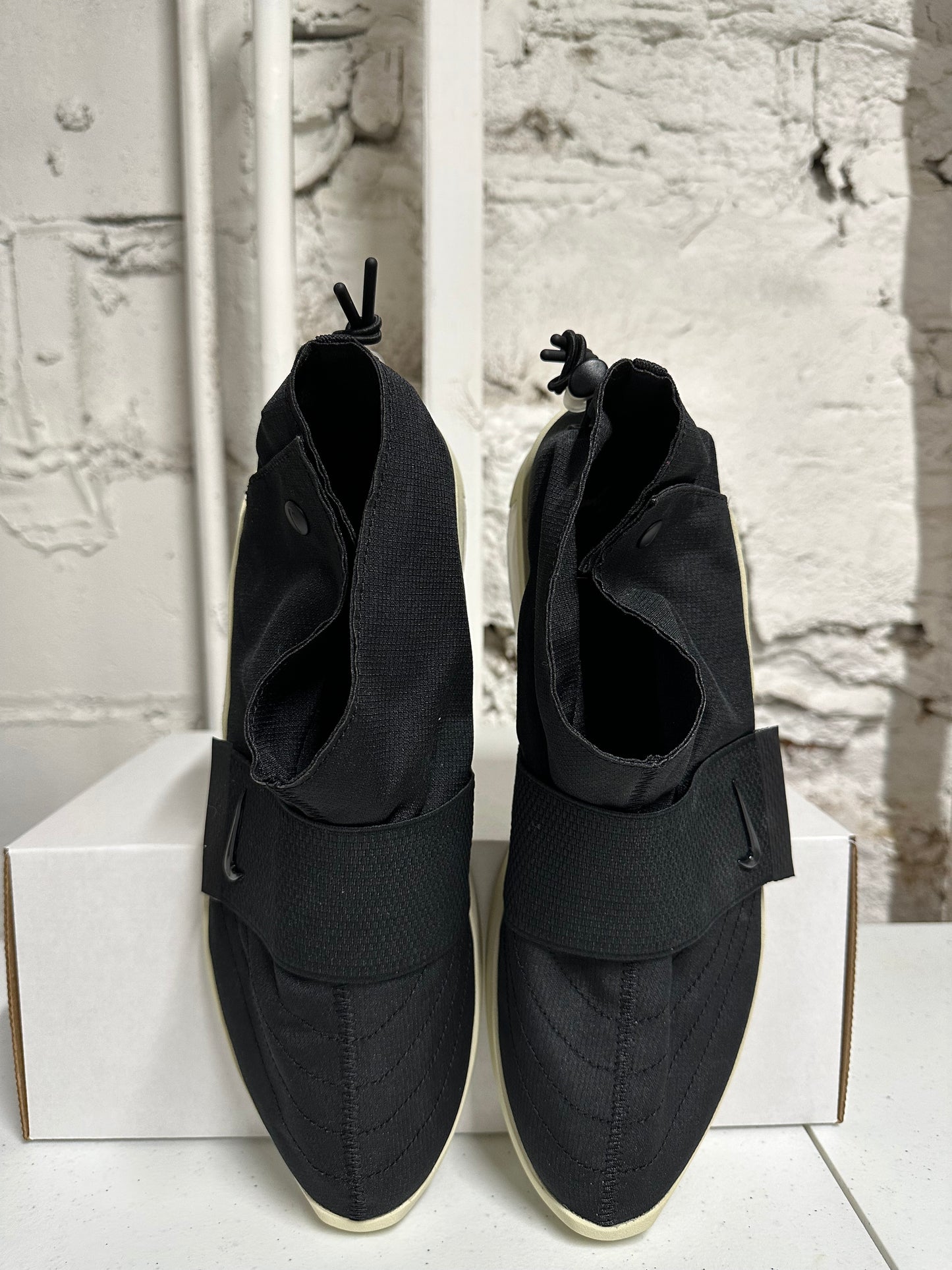 Nike Air Fear Of God Moc Black Sz 11.5 DS