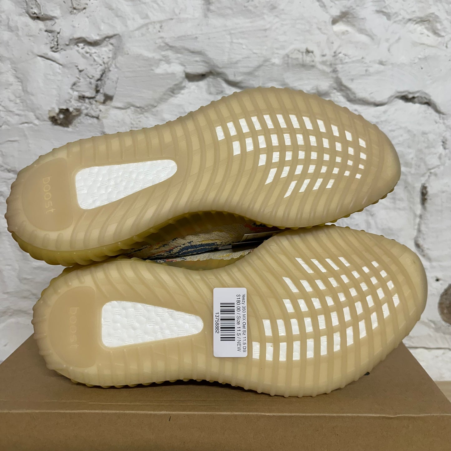 Yeezy 350 MX Oat Sz 11.5 DS