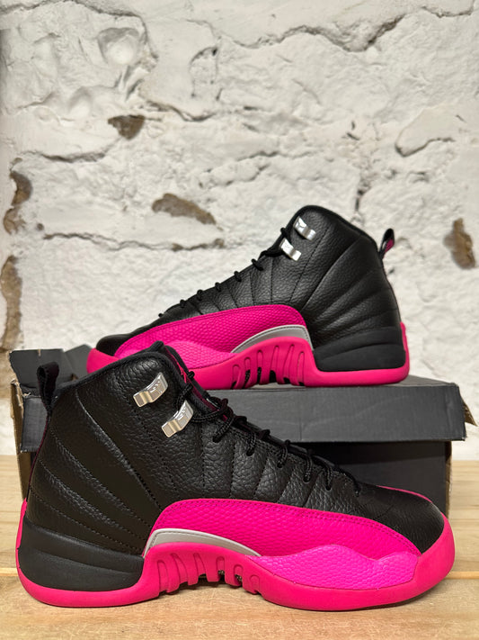 Air Jordan 12 Deadly Pink Sz 8Y