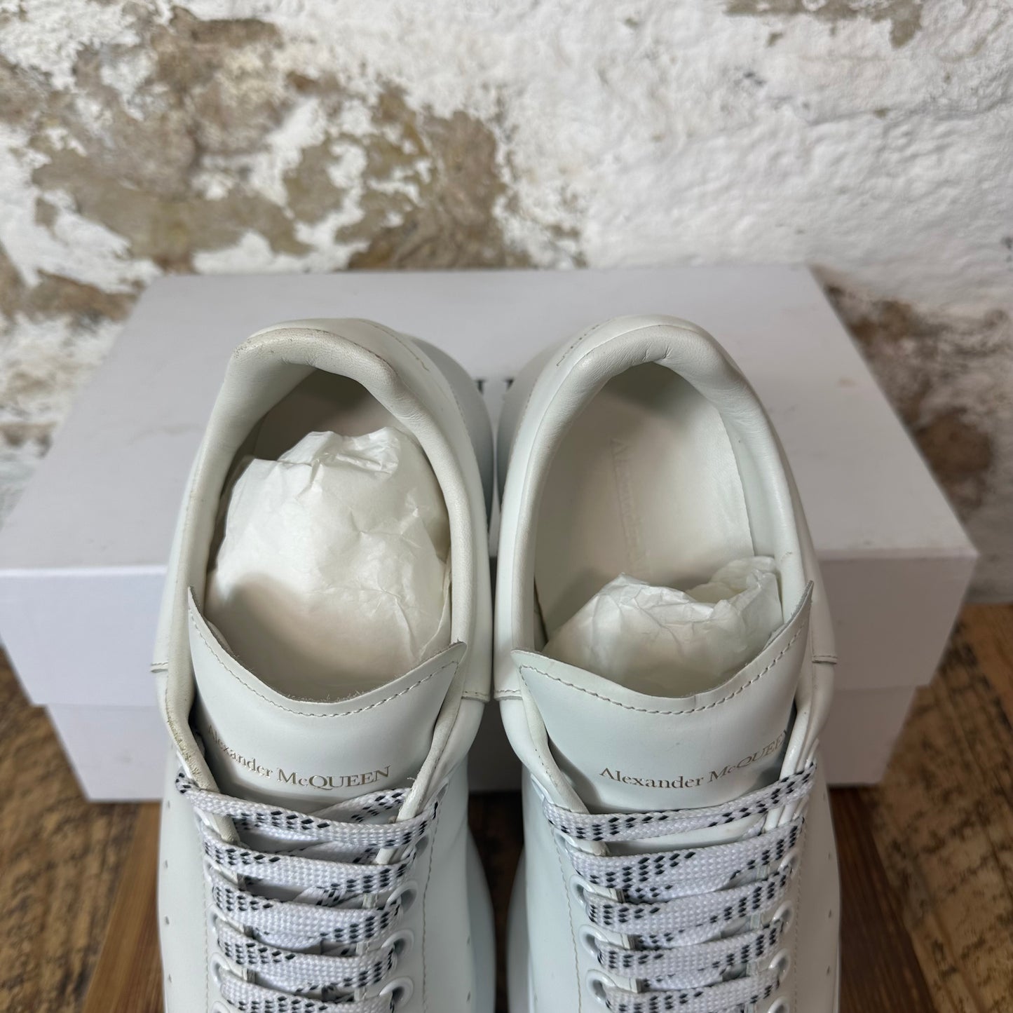 Alexander Mcqueen Striped Lace Triple White Sneaker Sz 9 (42)