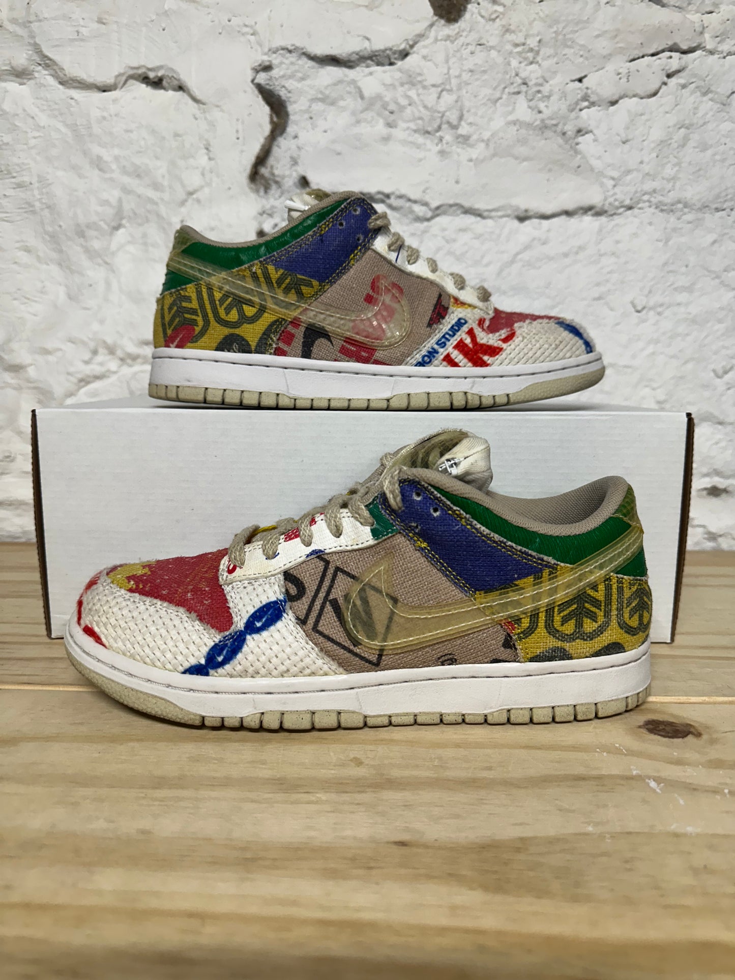 Nike Dunk Low City Market Sz 7