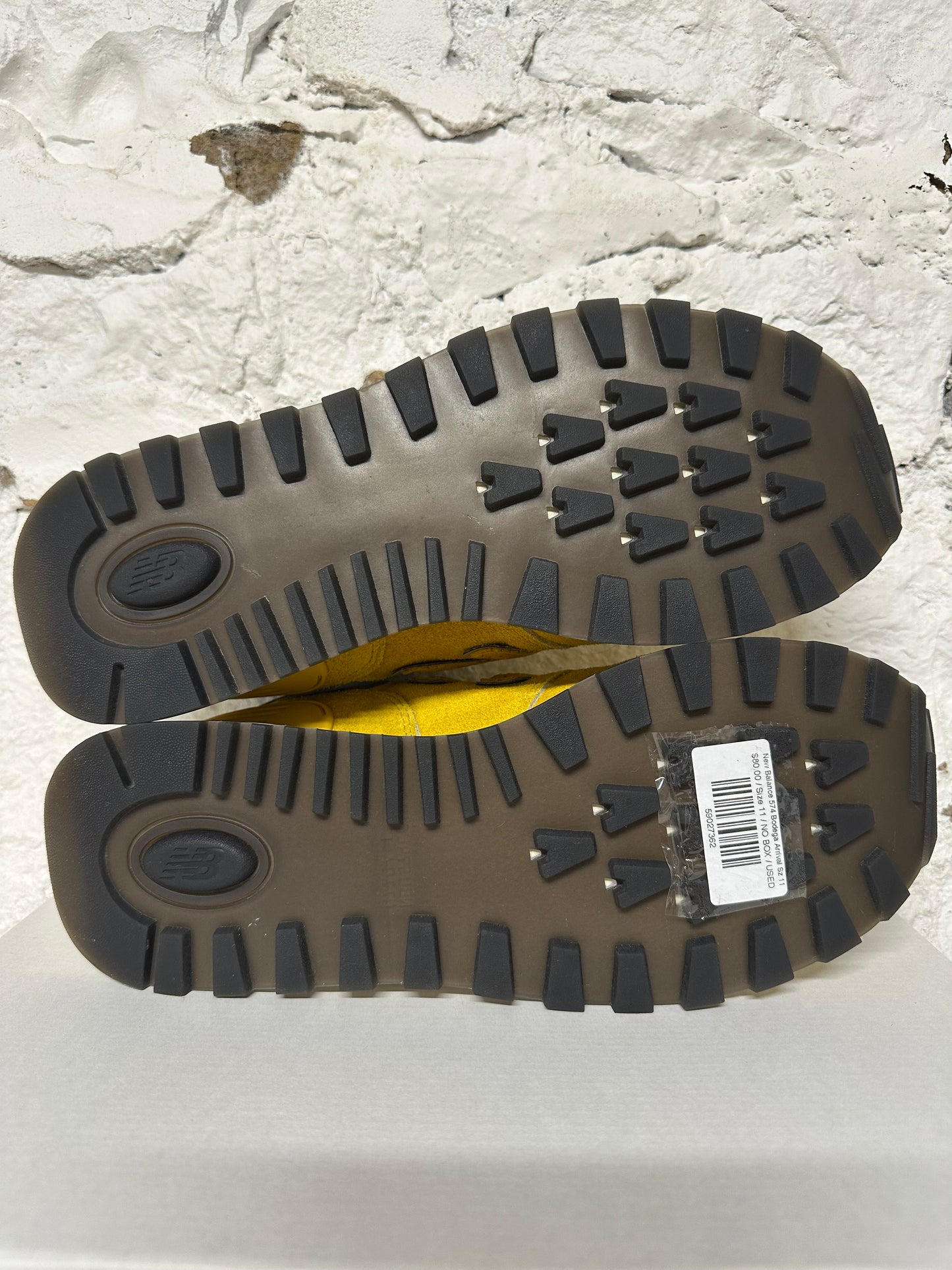 New Balance 574 Bodega Arrival Sz 11