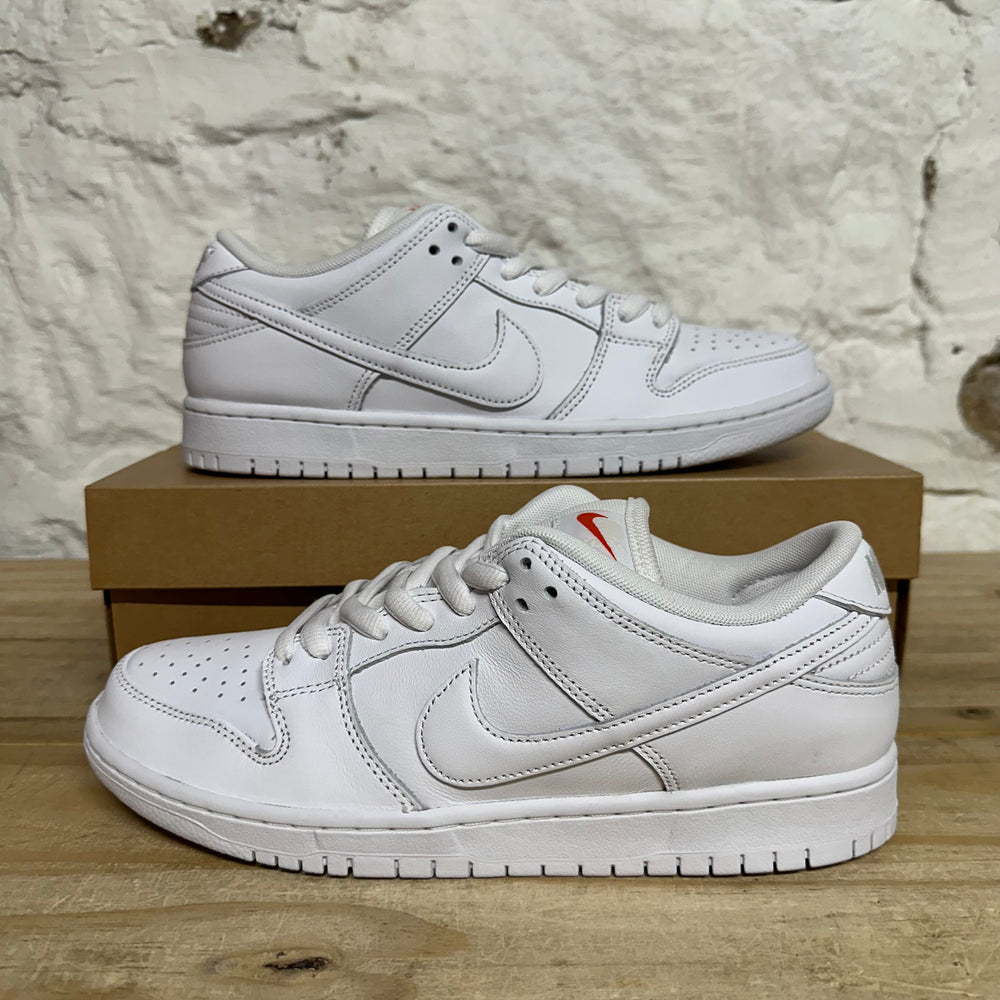Nike Dunk Low Pro Triple White Sz 9 DS