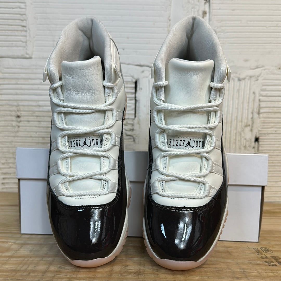 Air Jordan 11 High Neapolitan Sz 7.5 (9W)