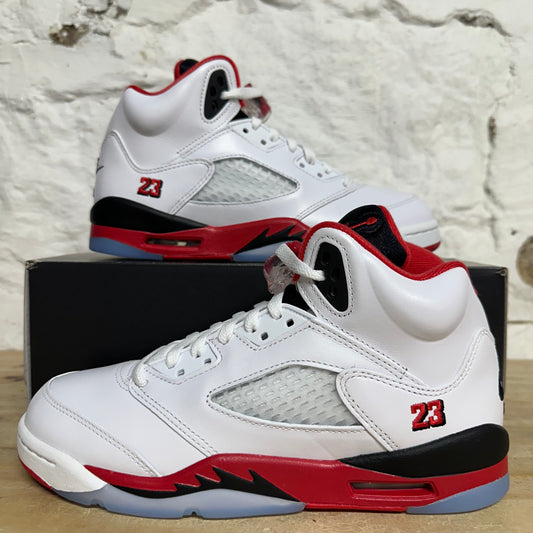 Air Jordan 5 Fire Red Black Tongue (2025) Sz 6.5Y DS