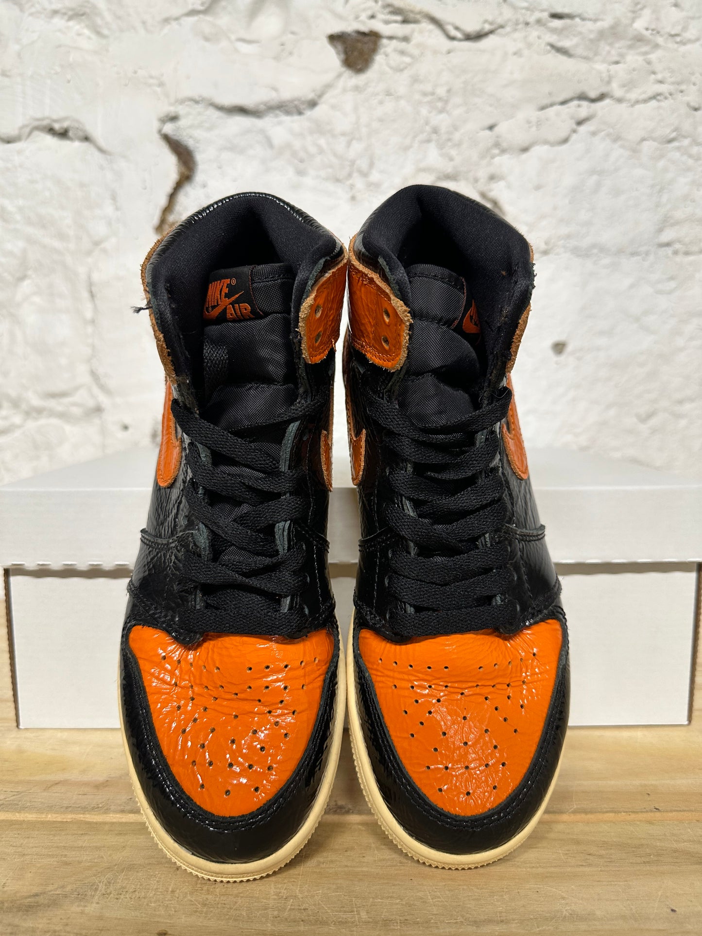 Air Jordan 1 High Shattered Backboard 3.0 Sz 4.5
