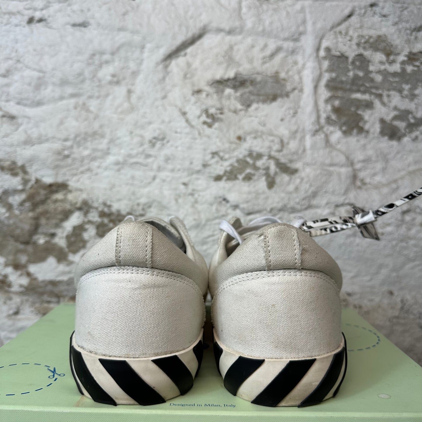 Off-White Cream Arrow White Vulc Sneaker Sz 13 (46)