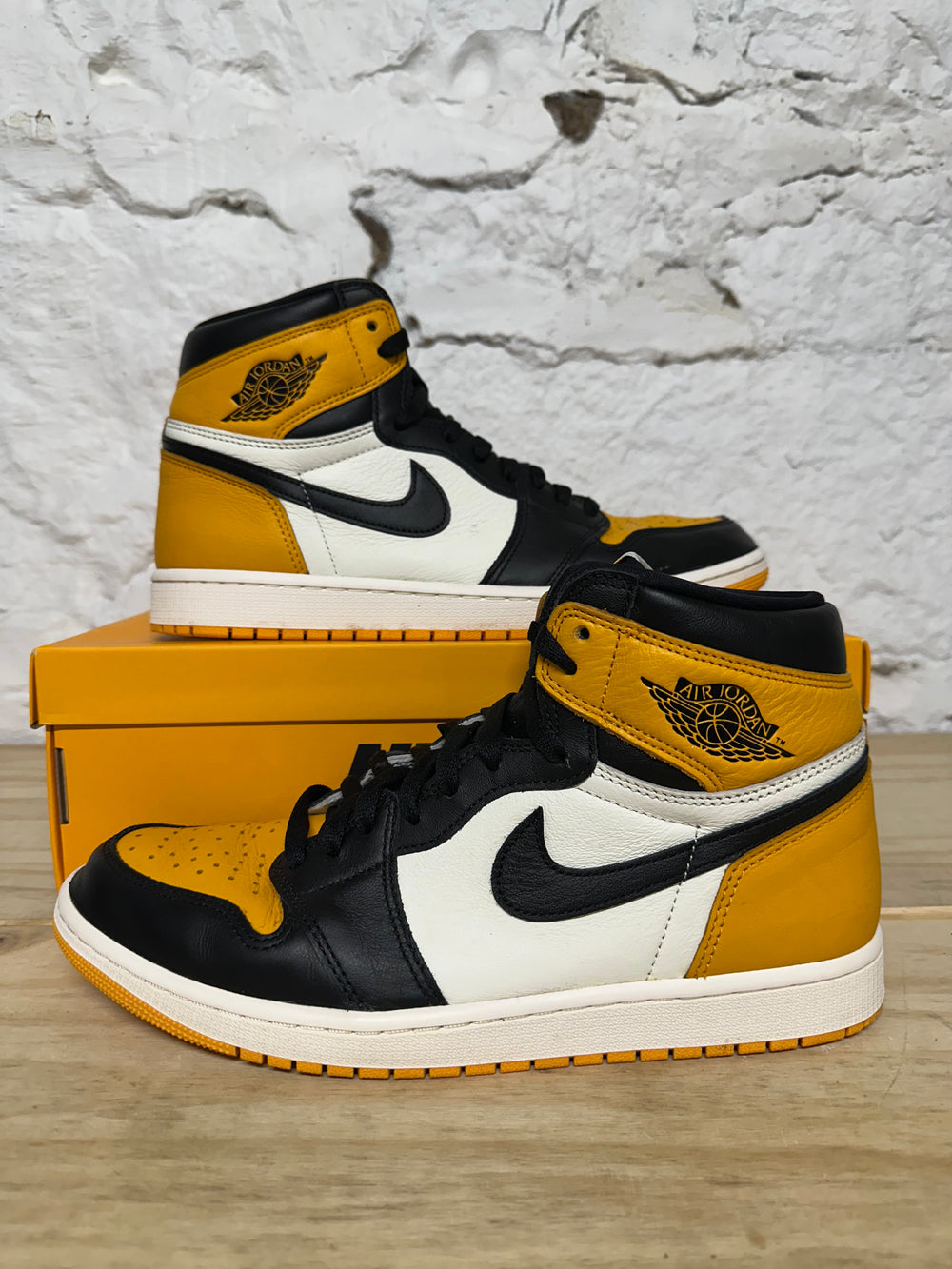 Air Jordan 1 High Taxi Sz 11