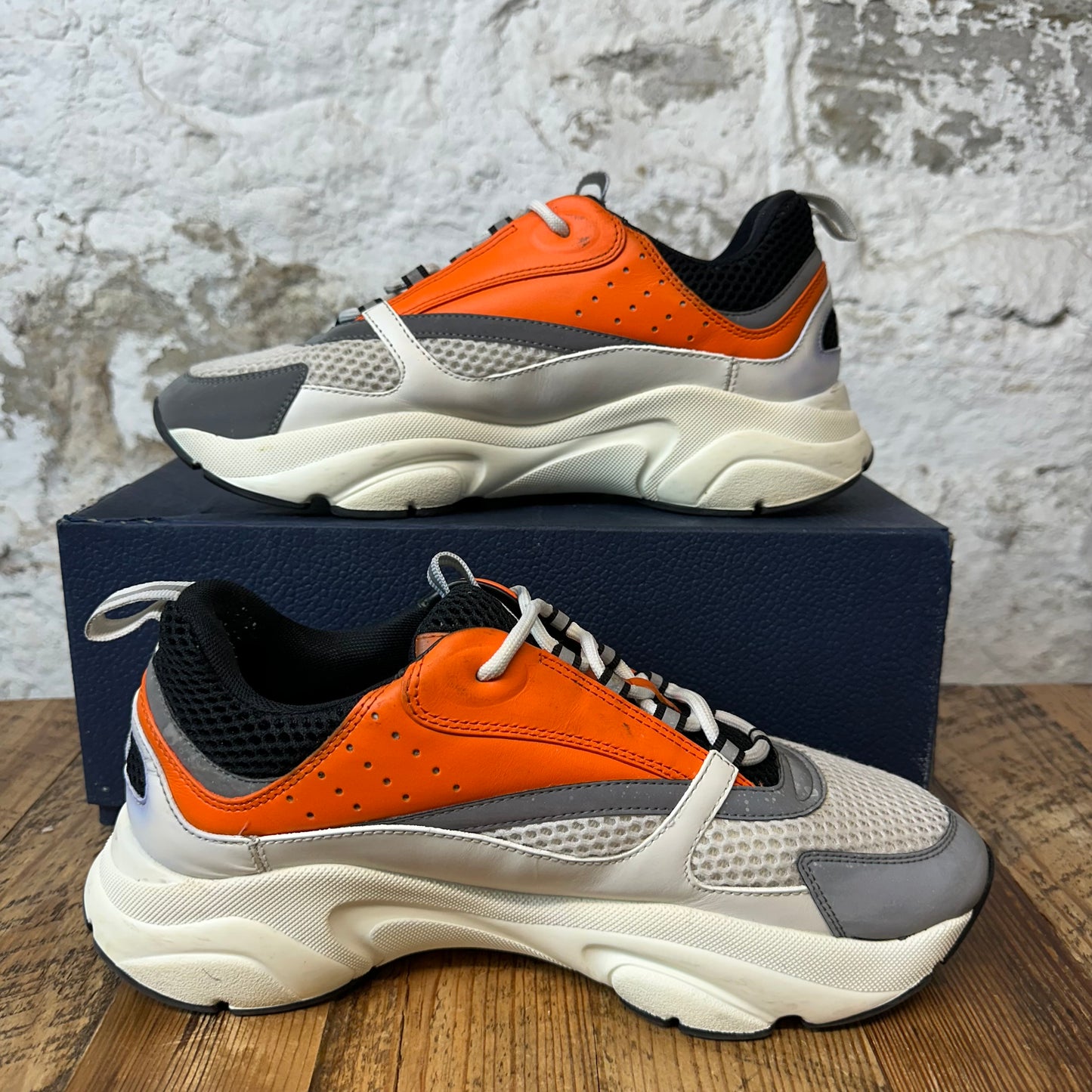 Dior B22 Orange Black White Sneaker Sz 10 (43)