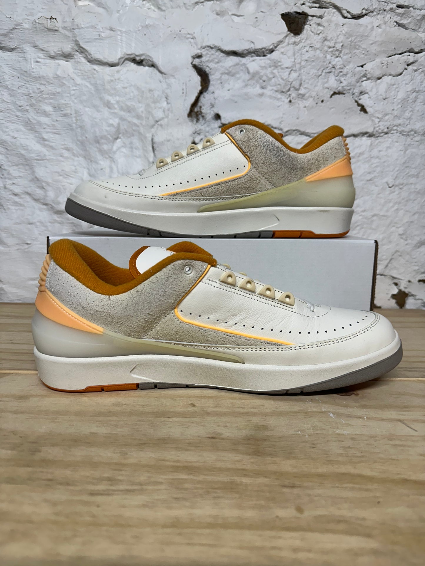 Air Jordan 2 Low Melon Mint Sz 14 DS