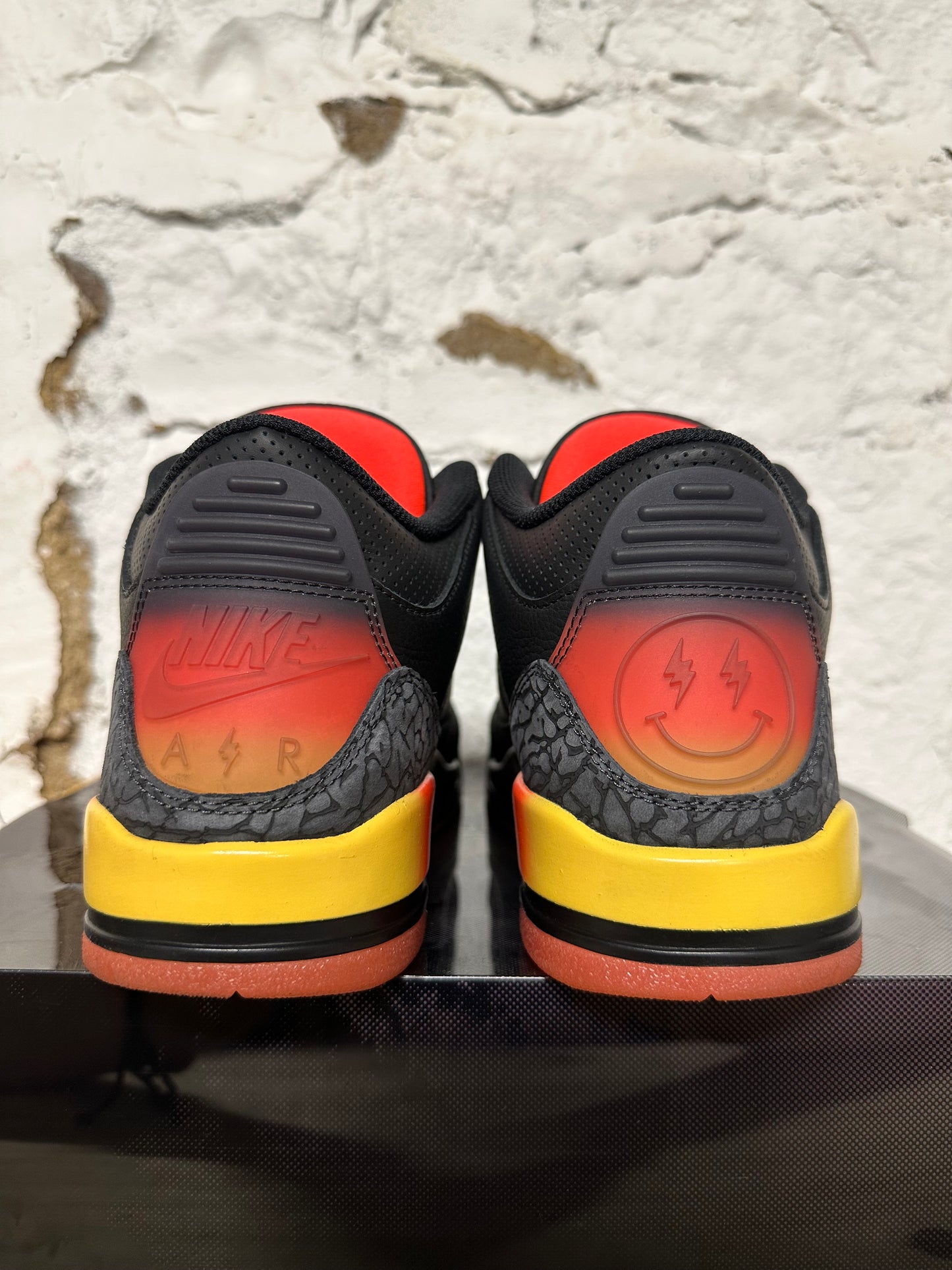 Air Jordan 3 J Balvin Rio Sz 8.5