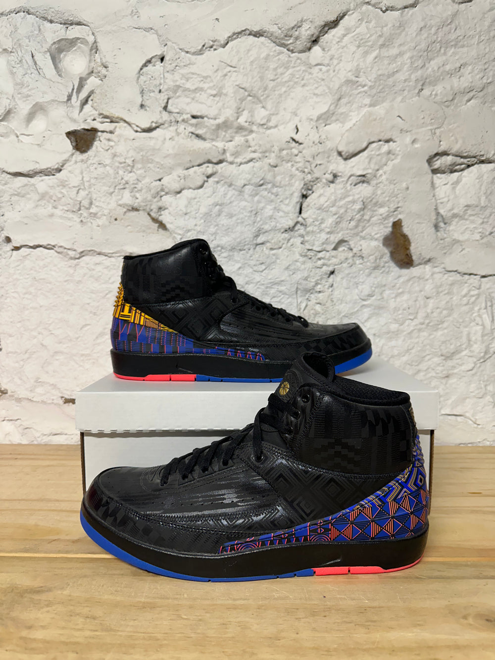 Air Jordan 2 Black History Month Sz 11 DS