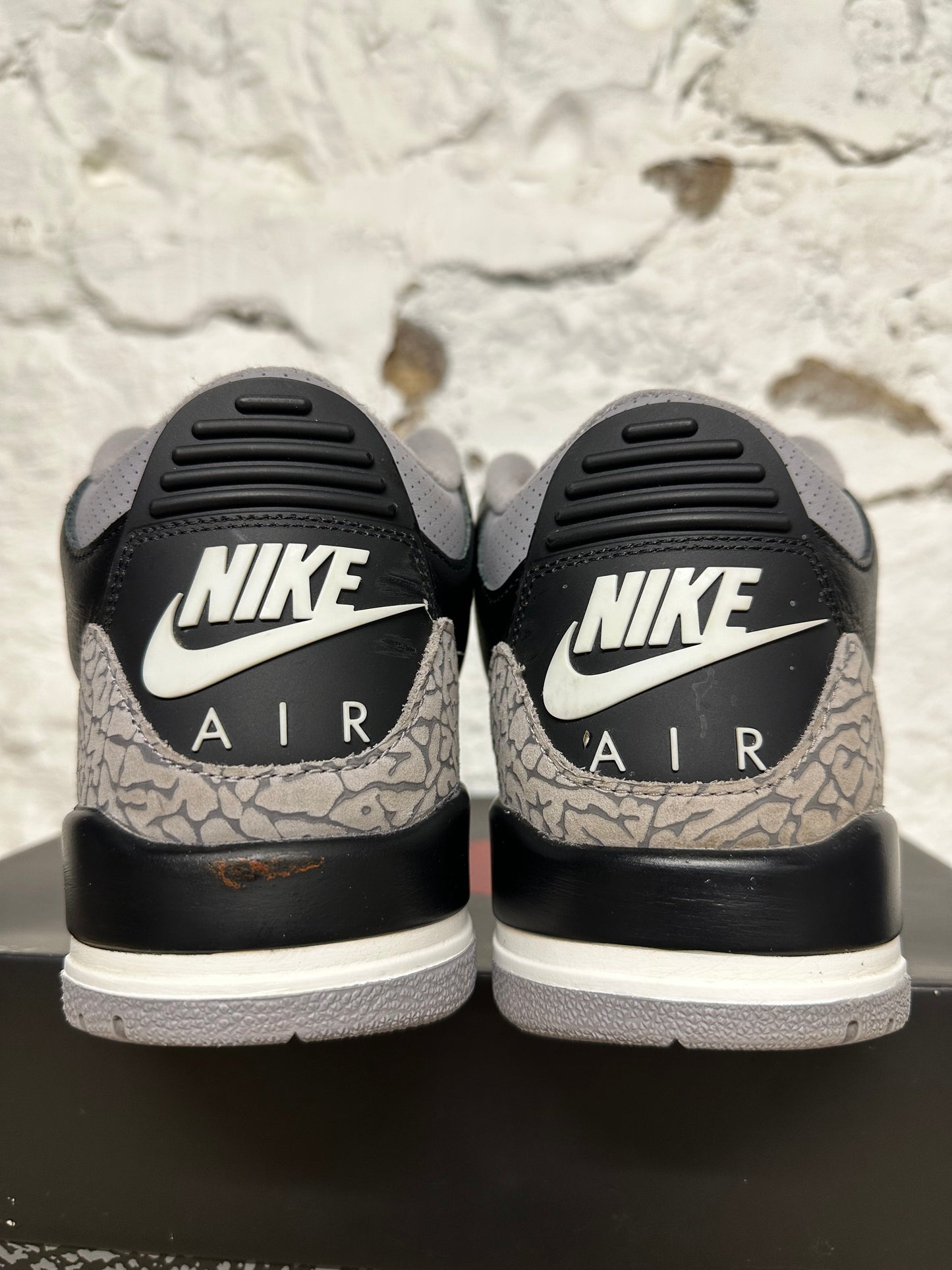 Air Jordan 3 Black Cement Sz 10