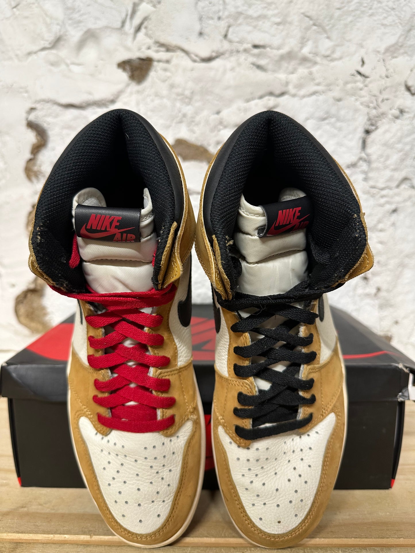 Air Jordan 1 Rookie Of The Year Sz 11