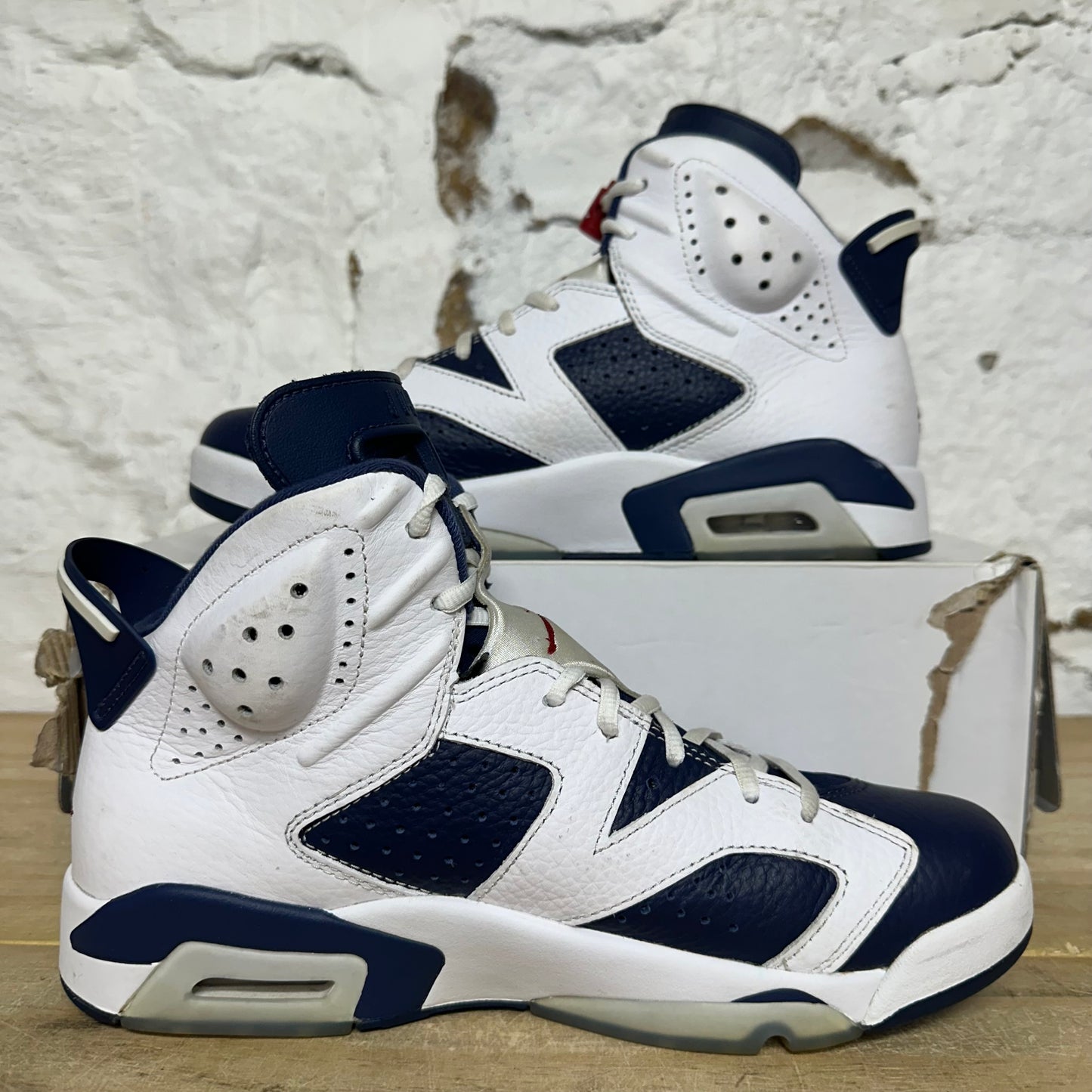 Air Jordan 6 Olympic (2024) Sz 9.5