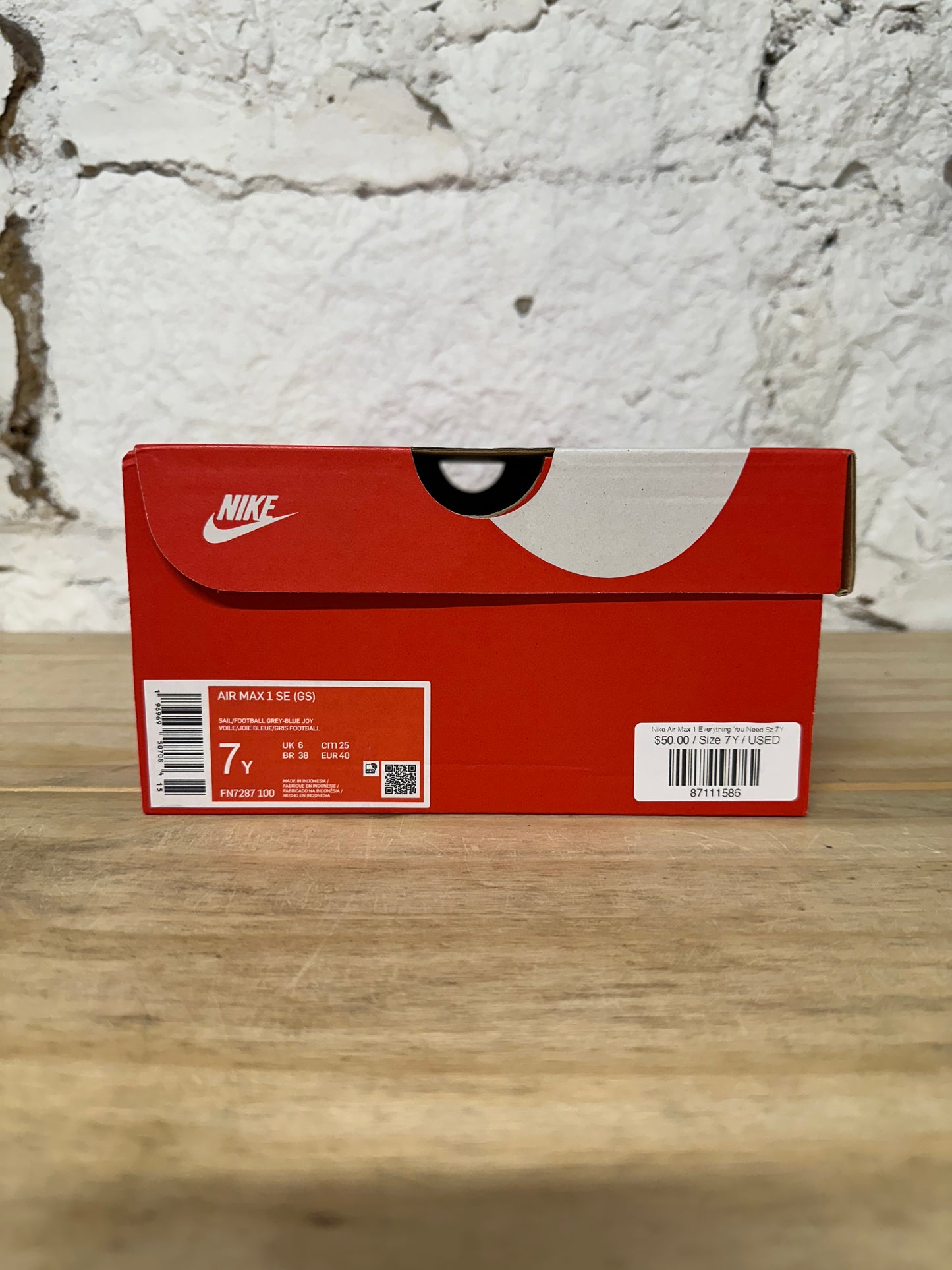 Nike Air Max 1 Everything You Need Sz 7Y