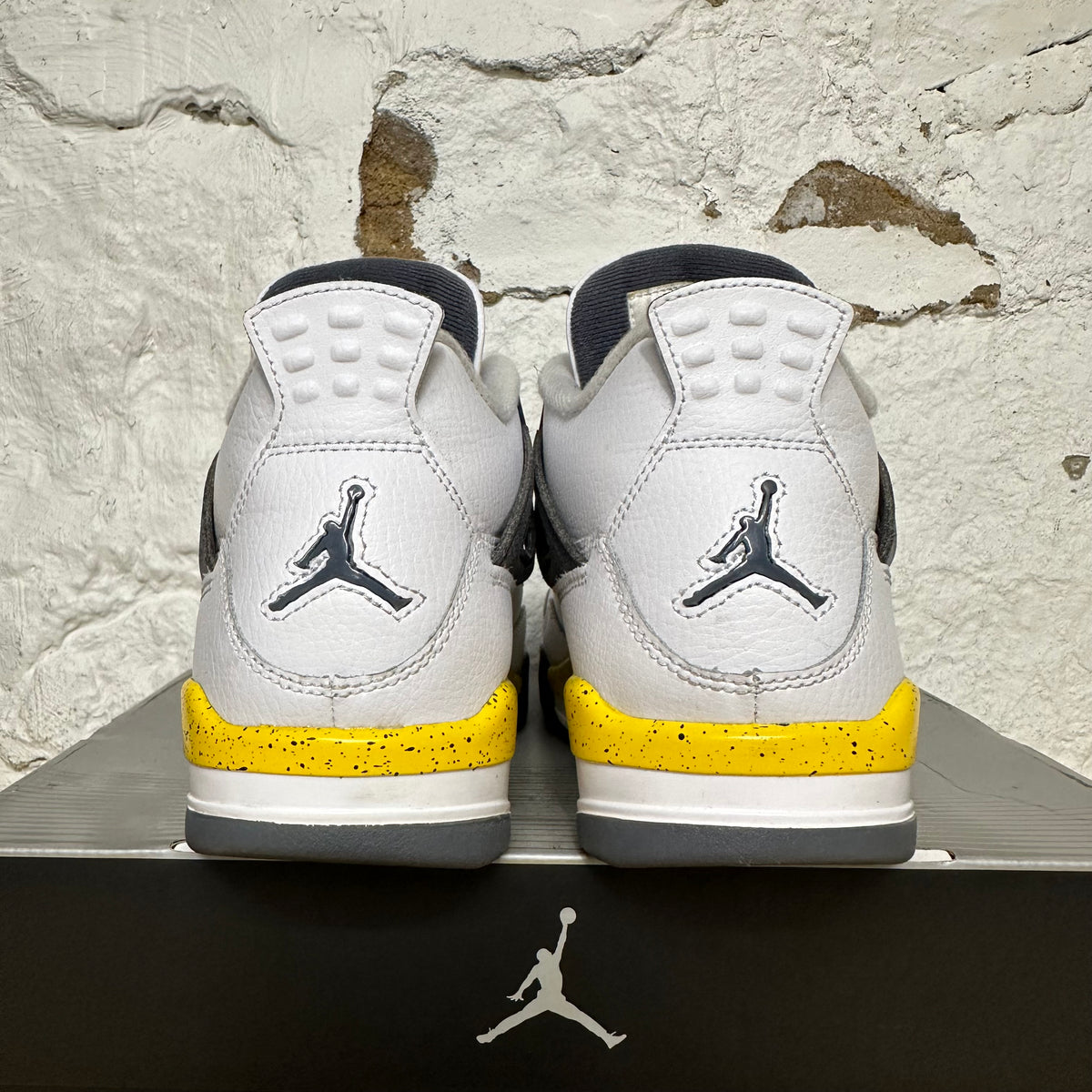 Air Jordan 4 Rare Air Tour Yellow Sz 7Y