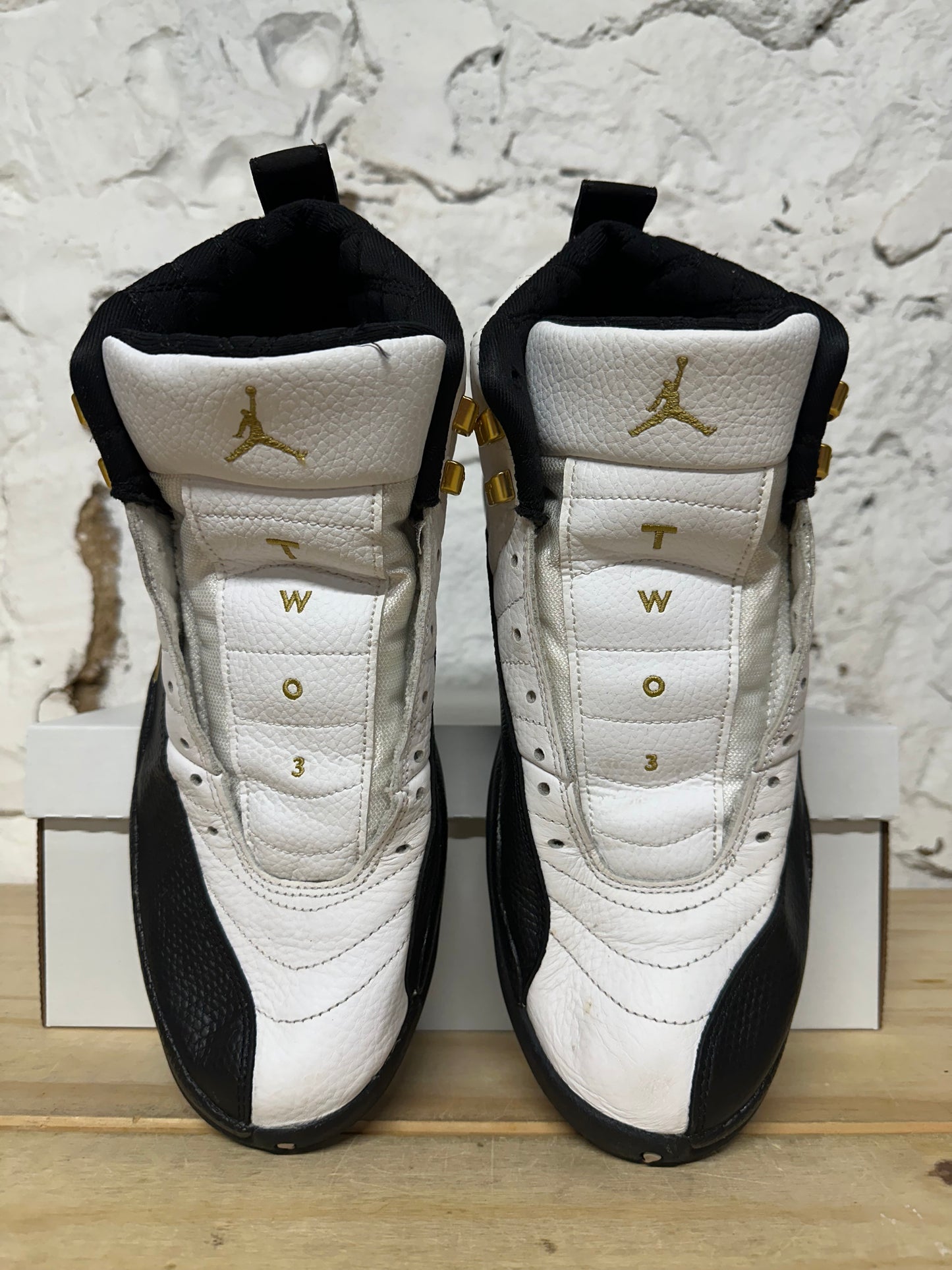 Air Jordan 12 Royalty Taxi Sz 11