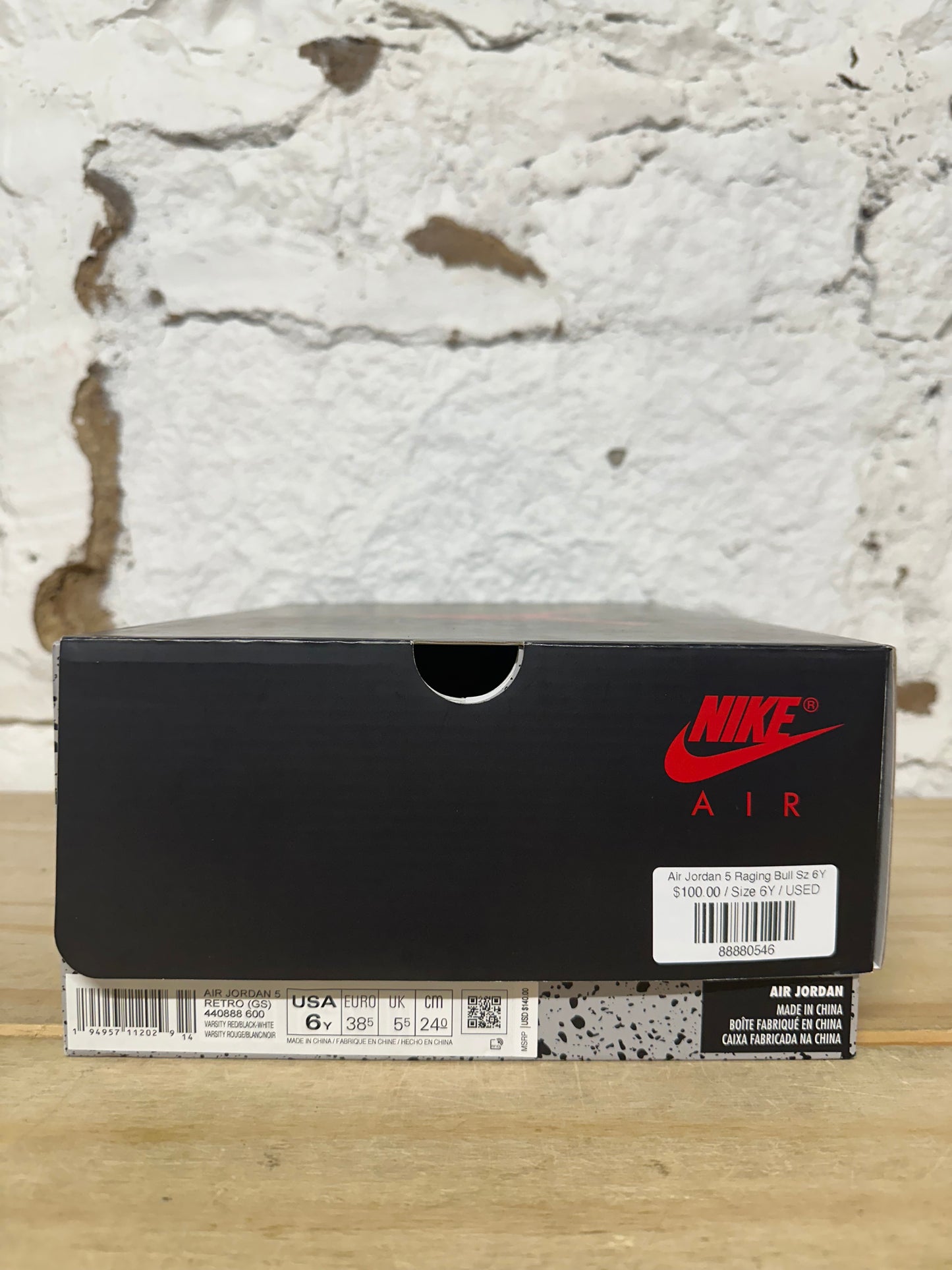 Air Jordan 5 Raging Bull Sz 6Y