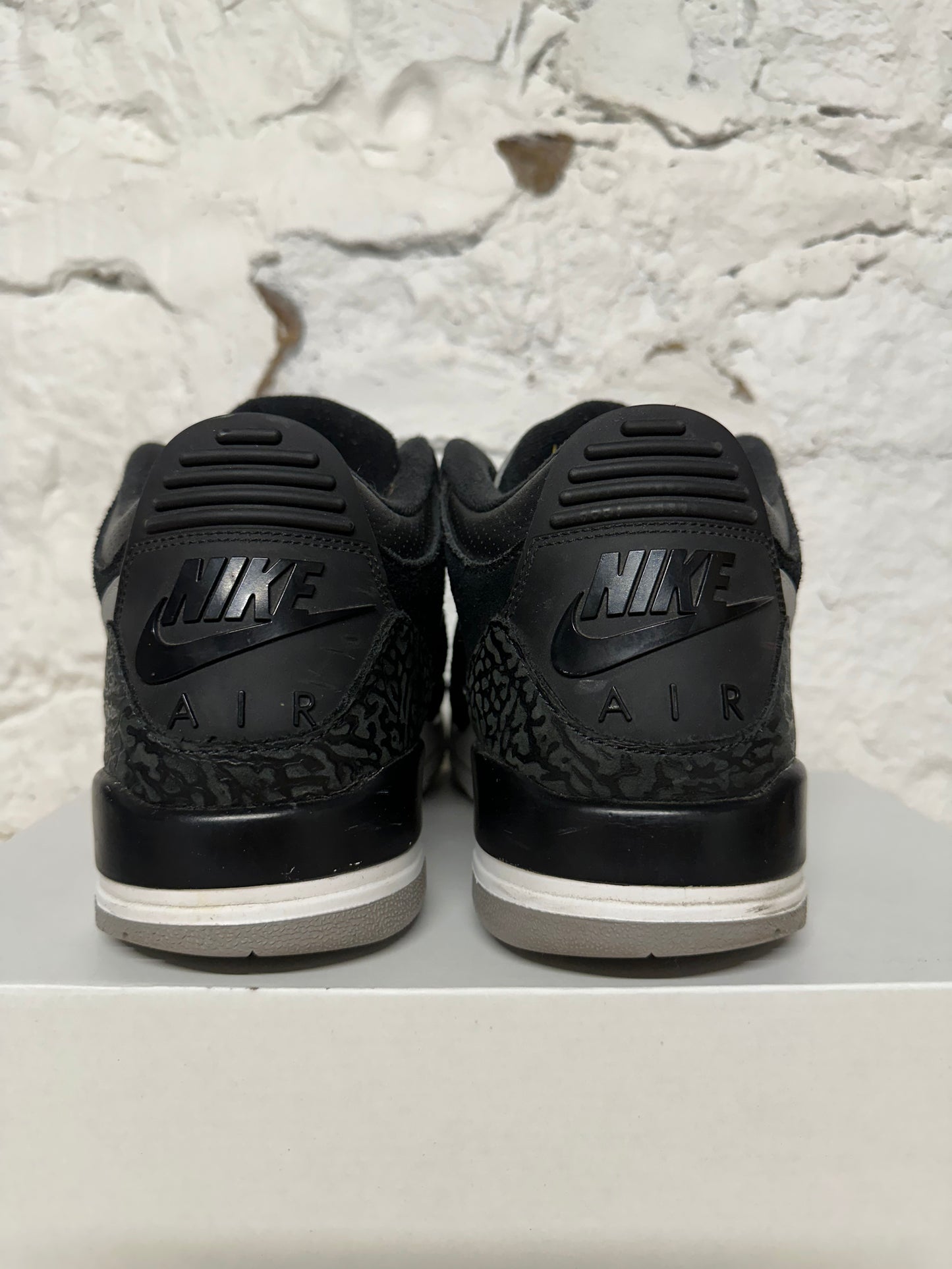 Air Jordan 3 Tinker Black Sz 12