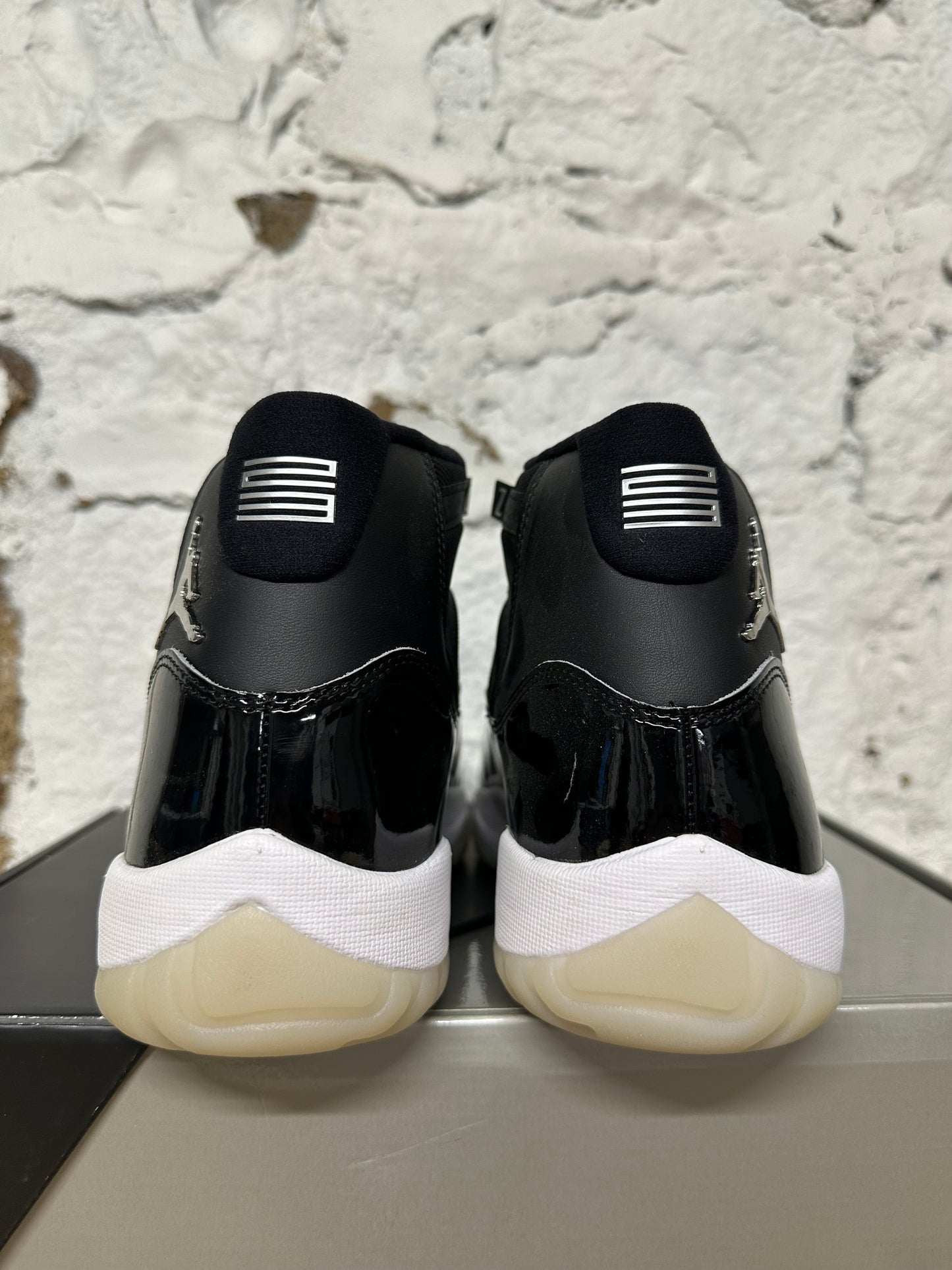 Air Jordan 11 High Jubilee Sz 11 DS