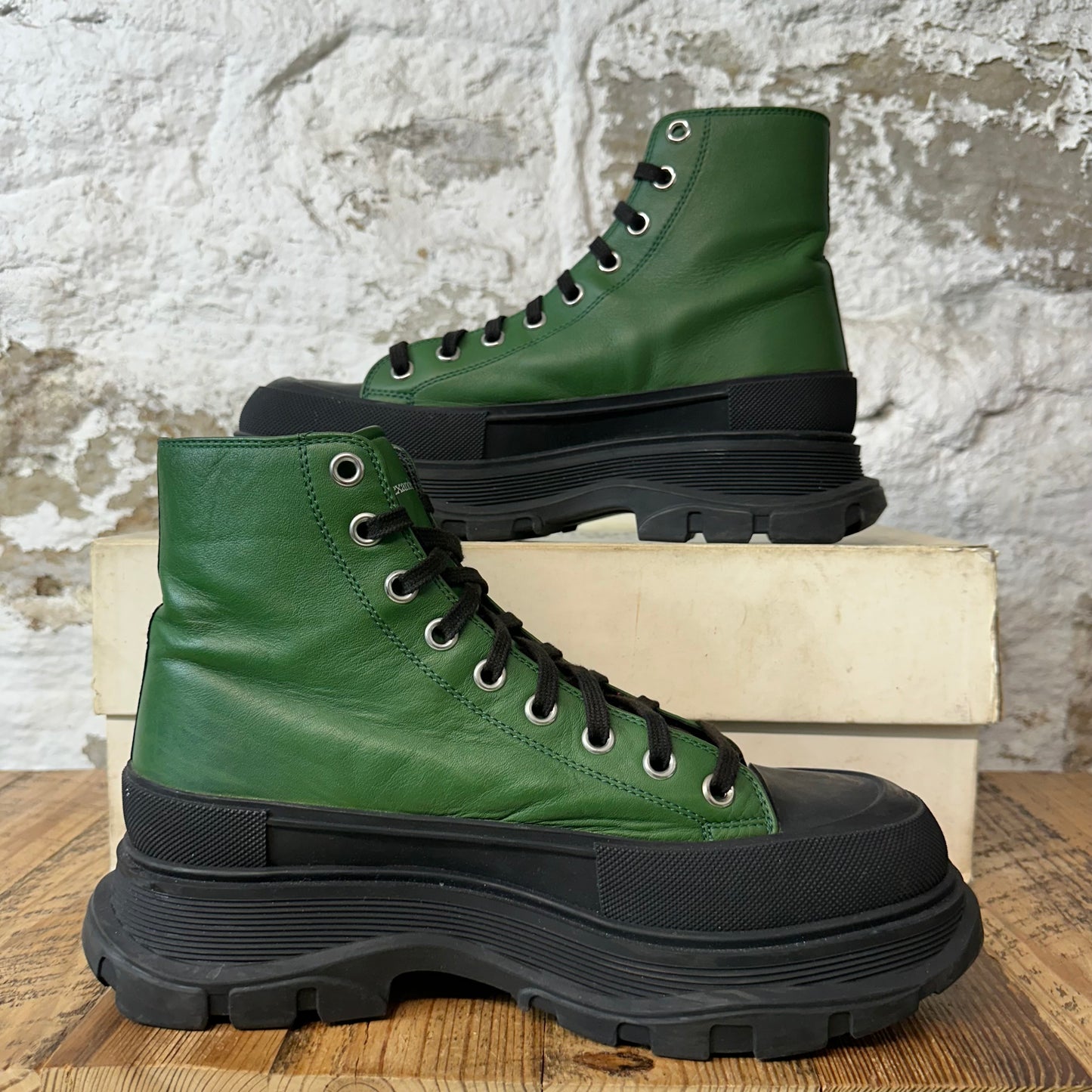 Alexander Mcqueen Black Green Tread Boot High Sz 10 (43)