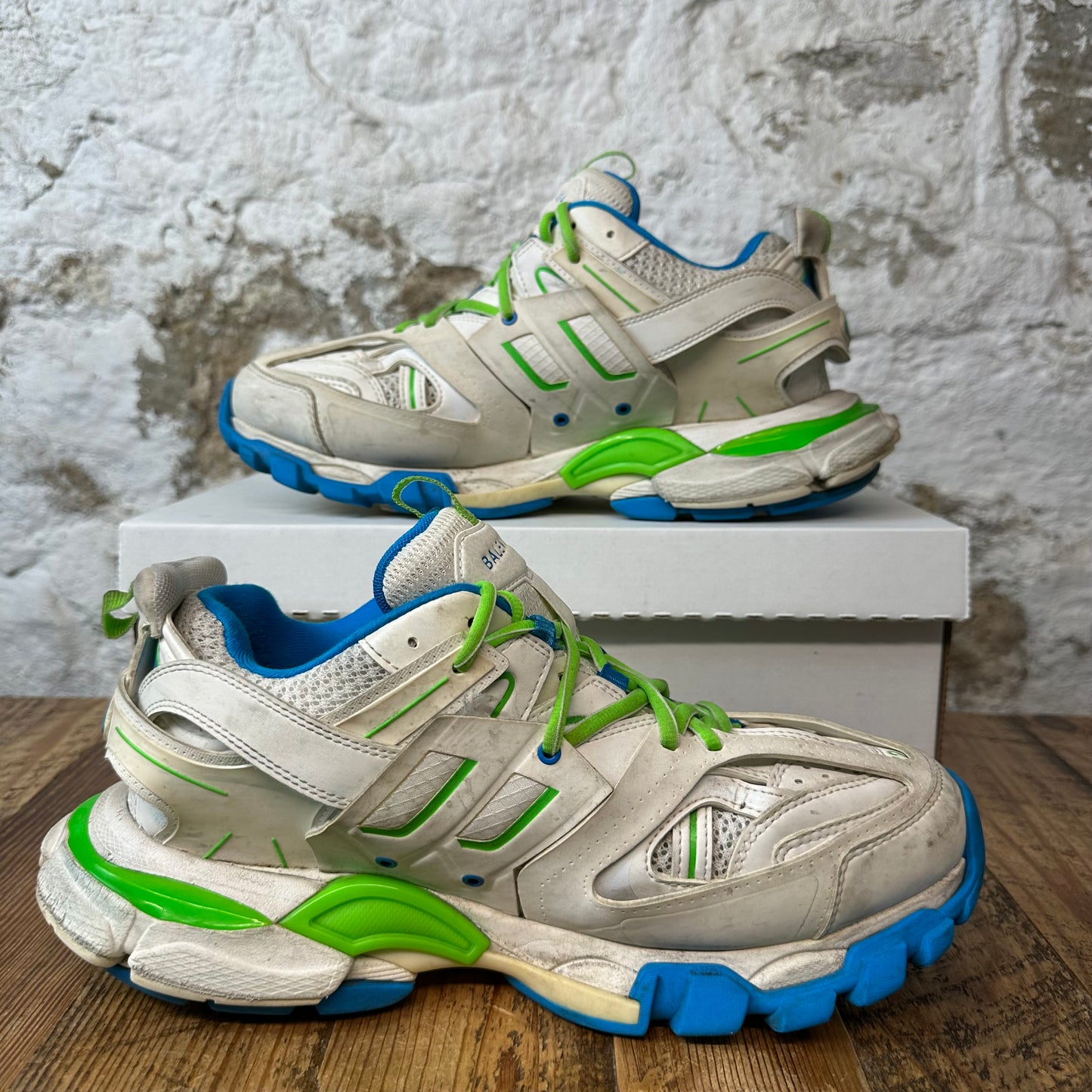 Balenciaga Track Runner White Green Blue Sz 9 (42) No Box