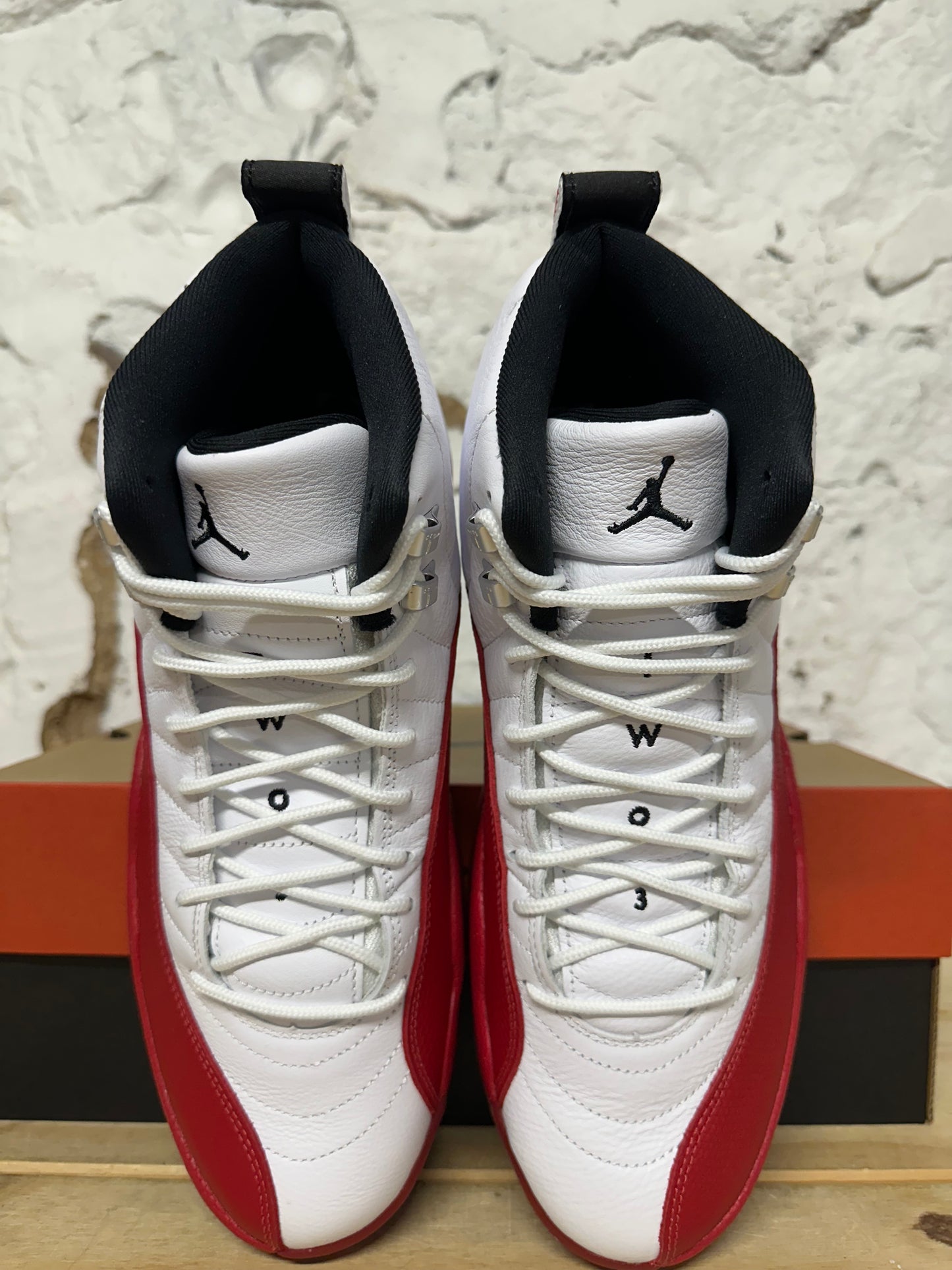 Air Jordan 12 Cherry Sz 11 DS