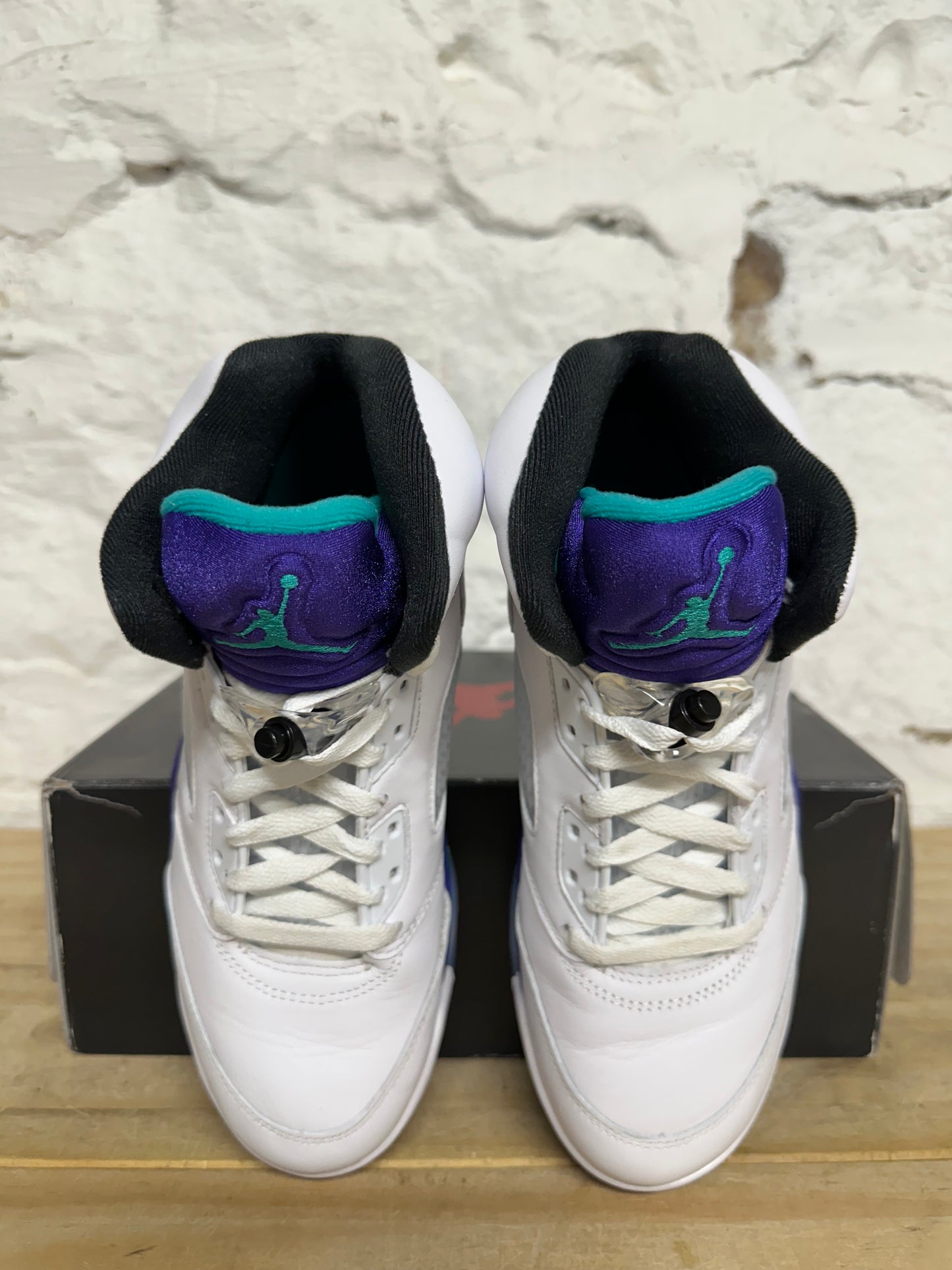 Air Jordan 5 Grape Sz 8