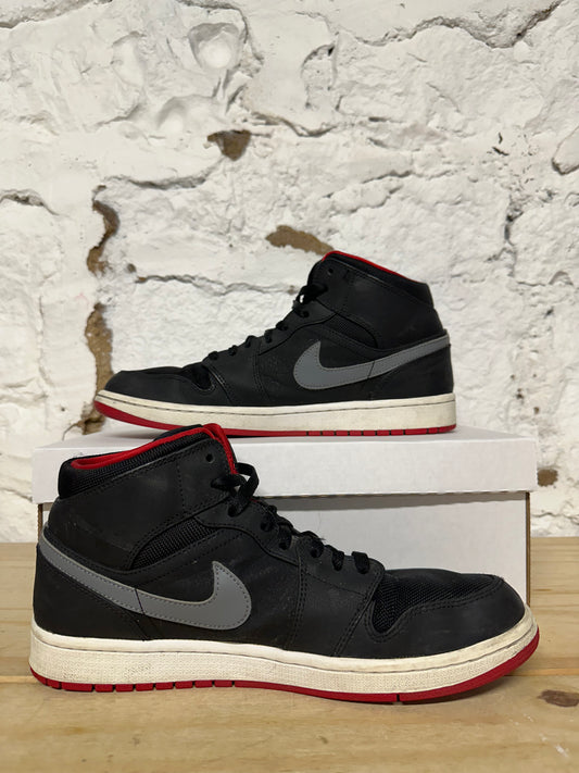 Air Jordan 1 Mid Cool Grey Gym Red Sz 10.5