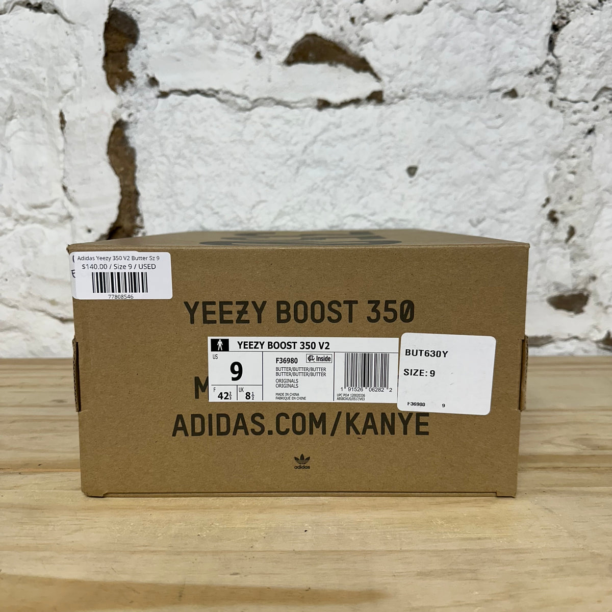 Yeezy 350 V2 Butter Sz 9
