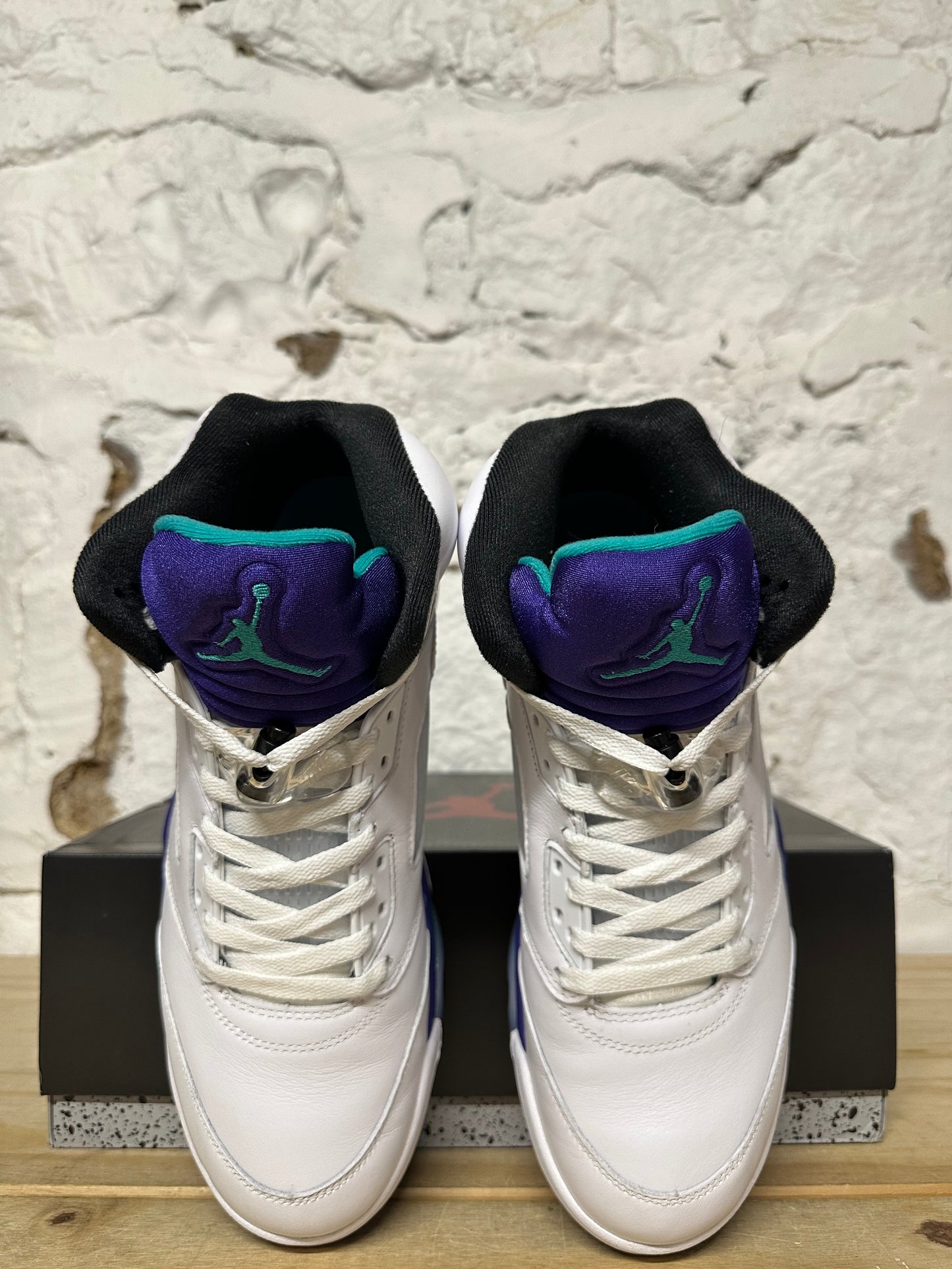 Air Jordan 5 Grape Sz 11