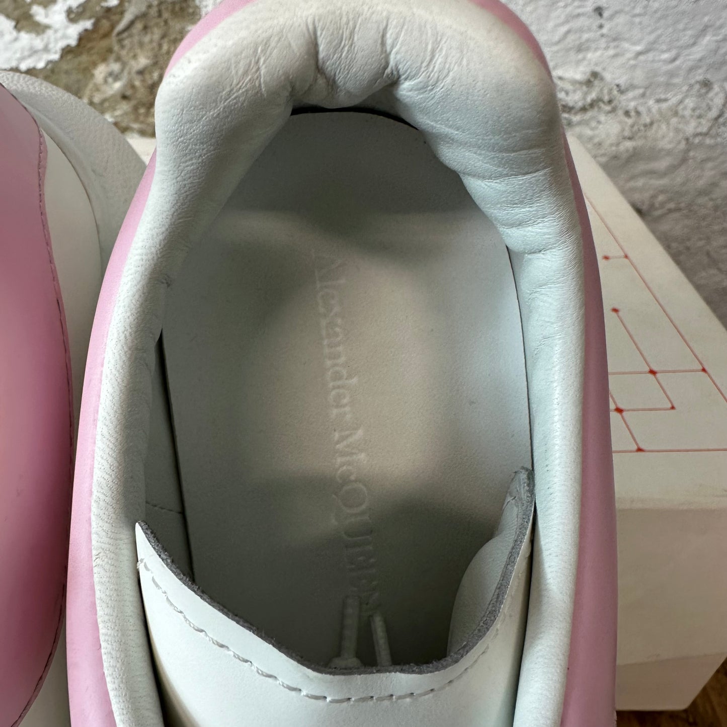 Alexander Mcqueen Pink Tab White Sneaker Sz 9 (42)
