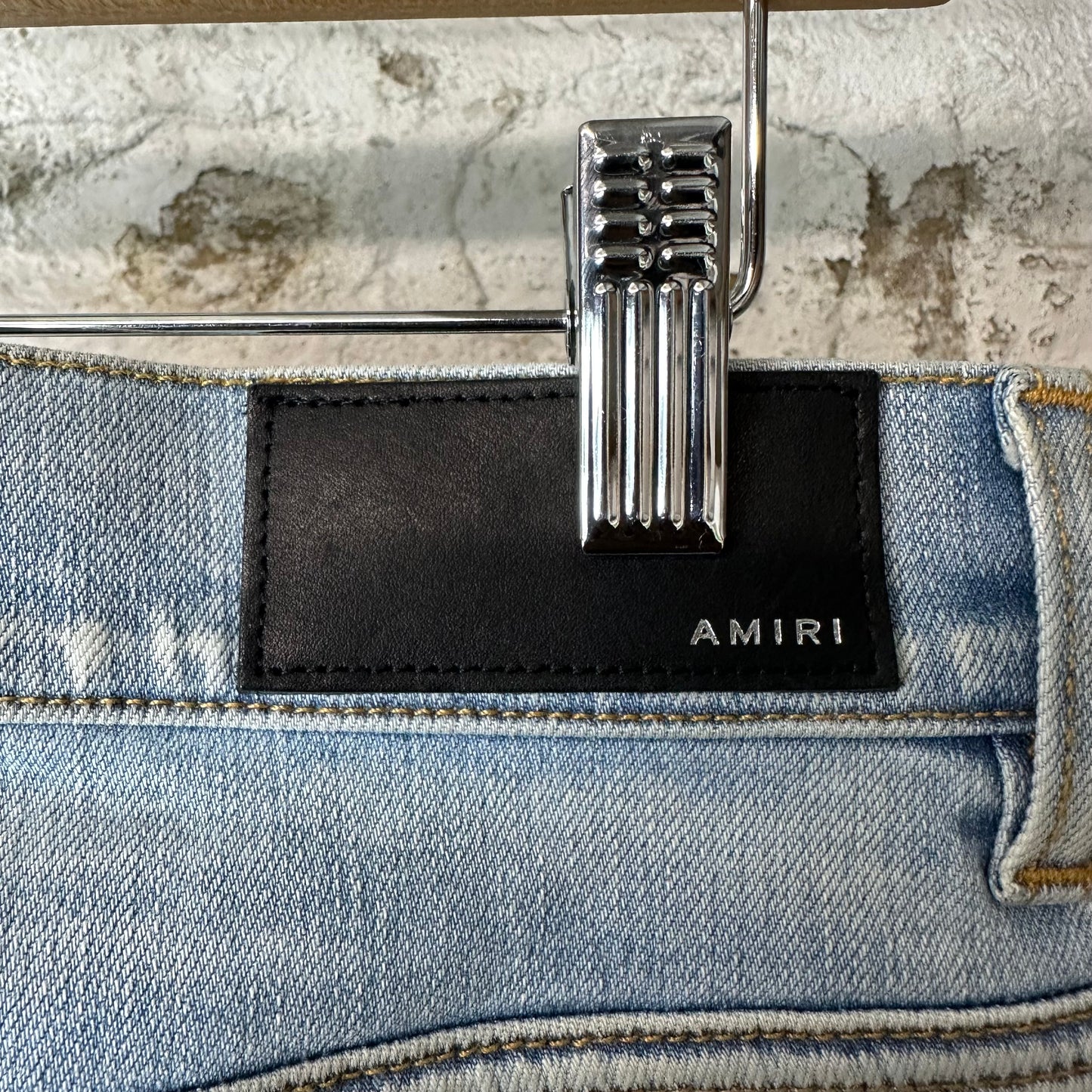 Amiri MX1 Camo Patch Light Blue Denim Jeans Sz 32