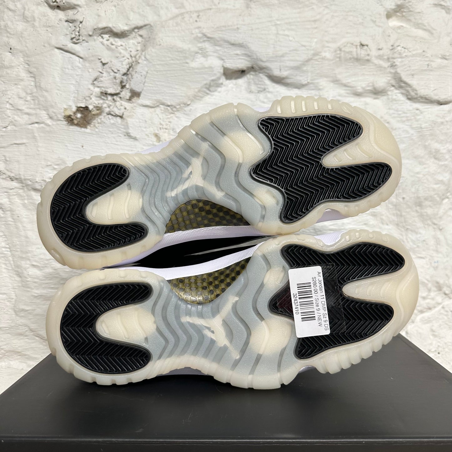 Air Jordan 11 High DMP Gratitude Sz 9 DS