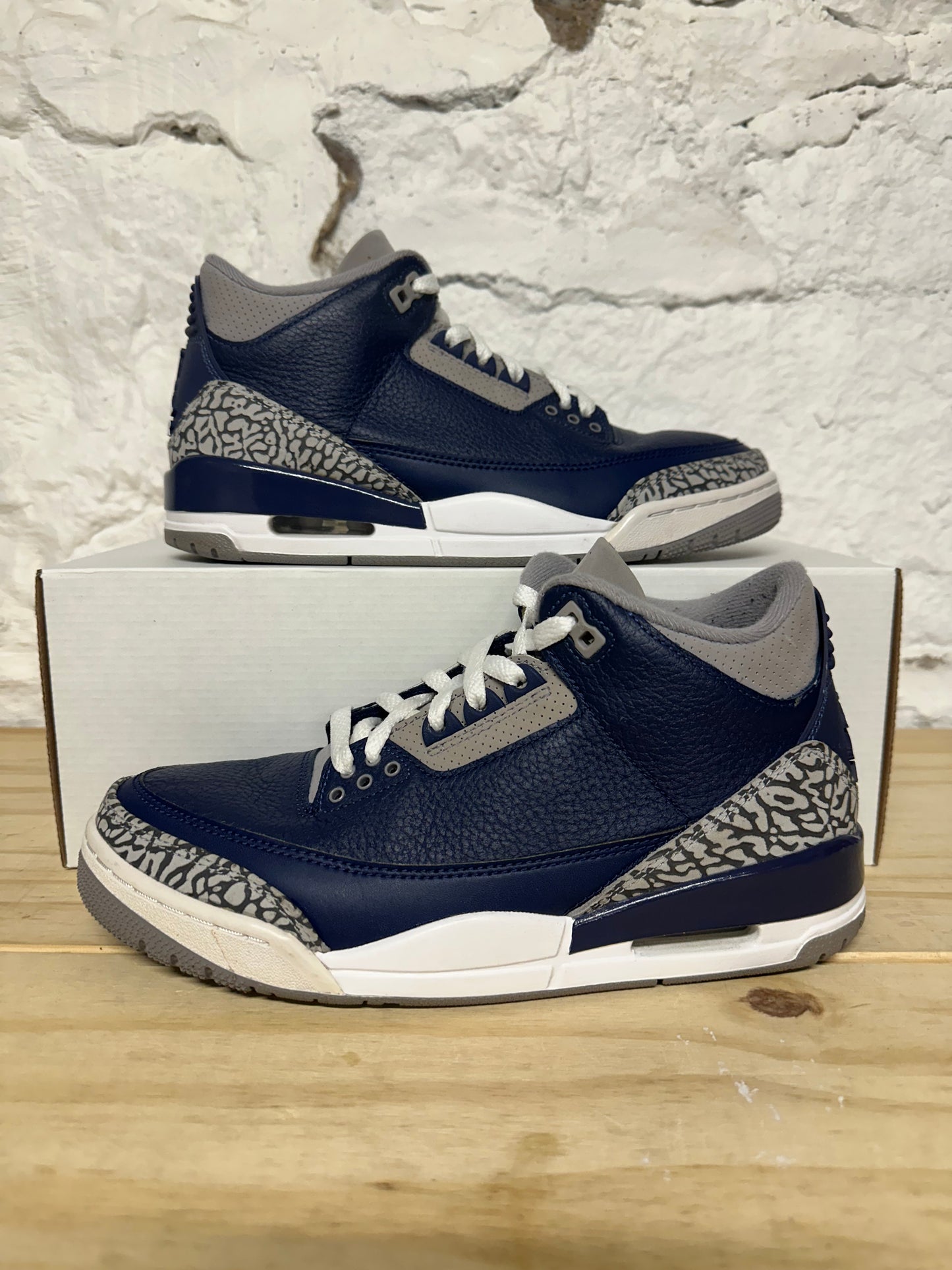 Air Jordan 3 Georgetown Sz 8
