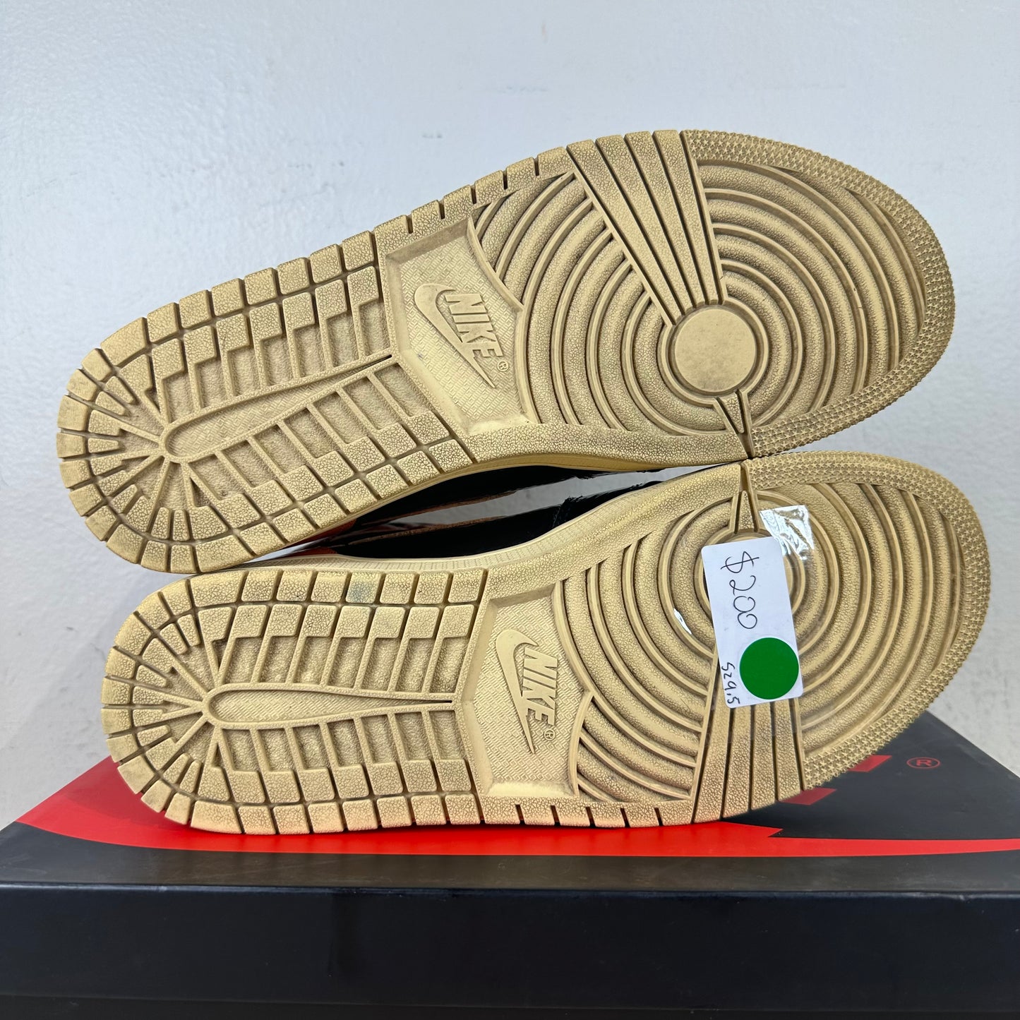 Air Jordan 1 High Shattered Backboard 3.0 Sz 9.5