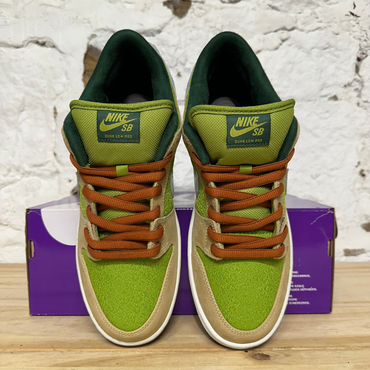Nike SB Dunk Low Escargot Sz 10 DS