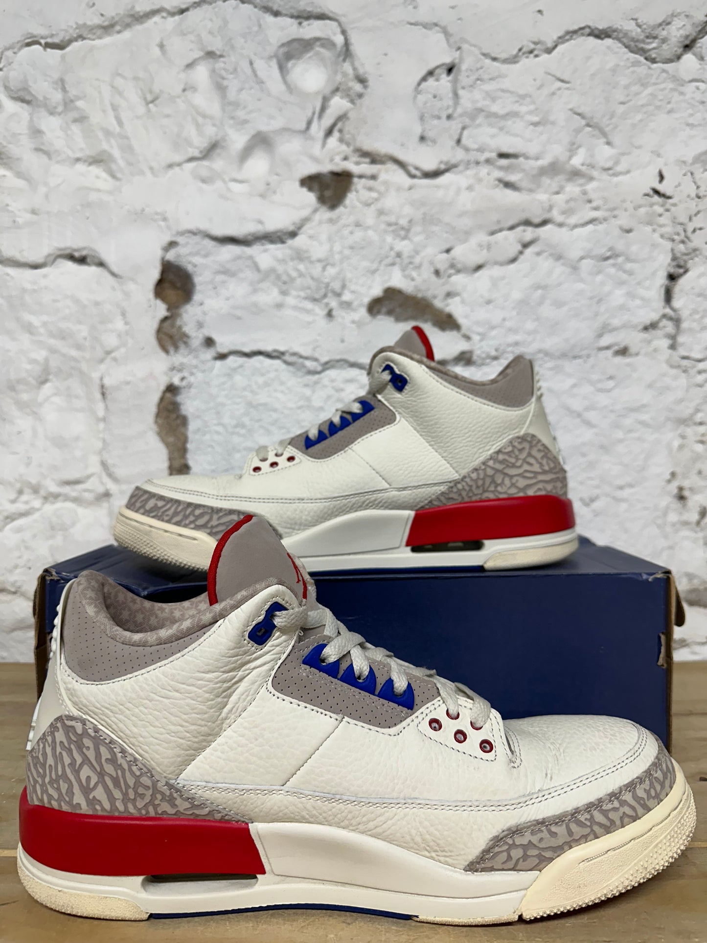 Air Jordan 3 International Flight Sz 11