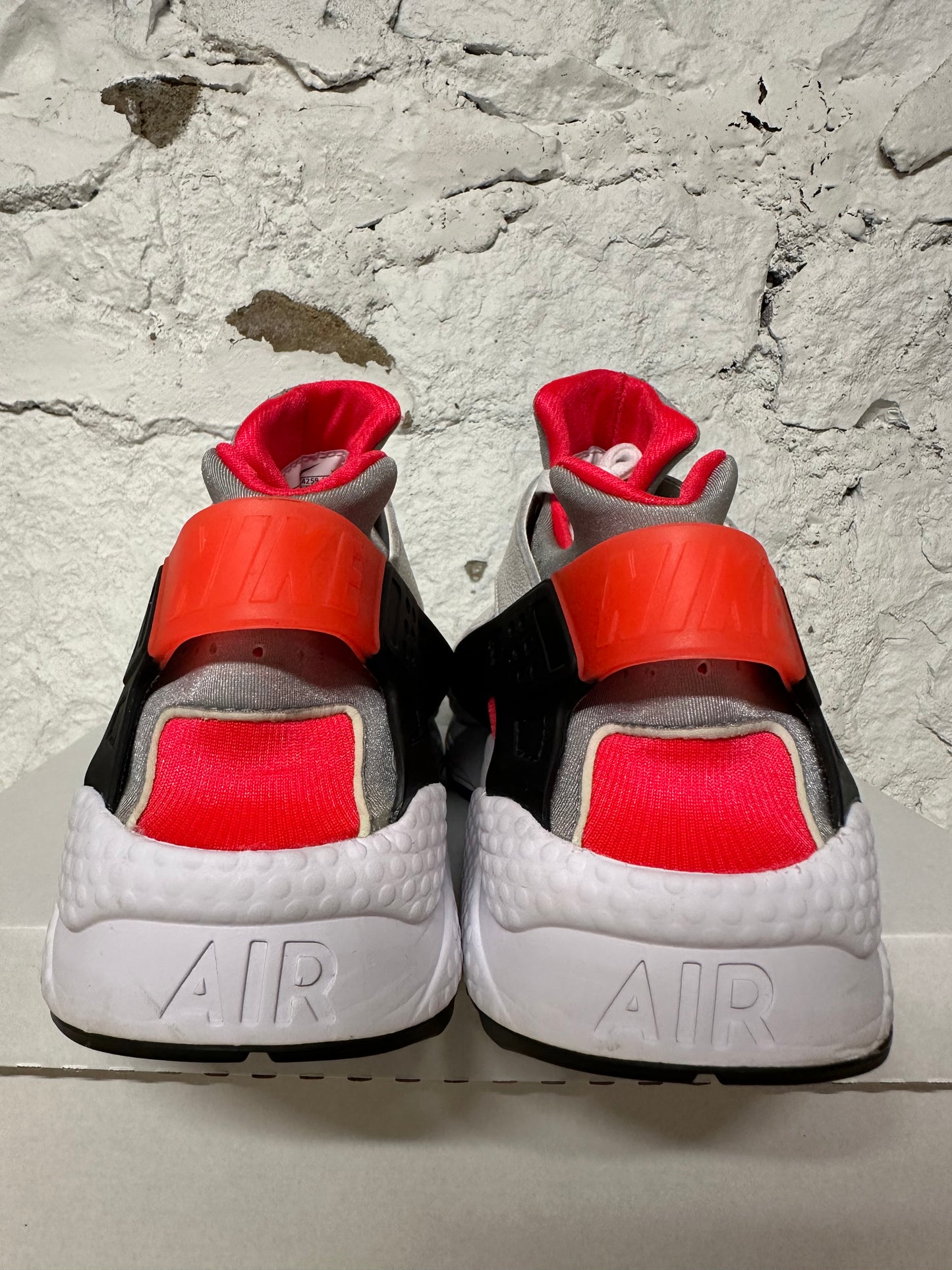 Nike Air Huarache Infrared Sz 13