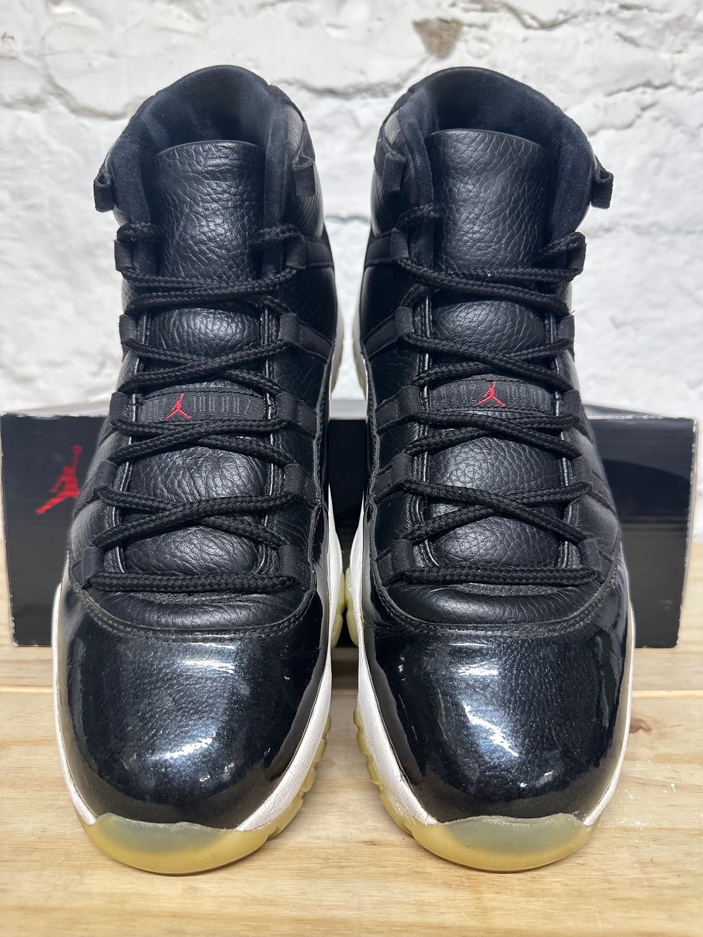Air Jordan 11 High 72-10 Sz 12