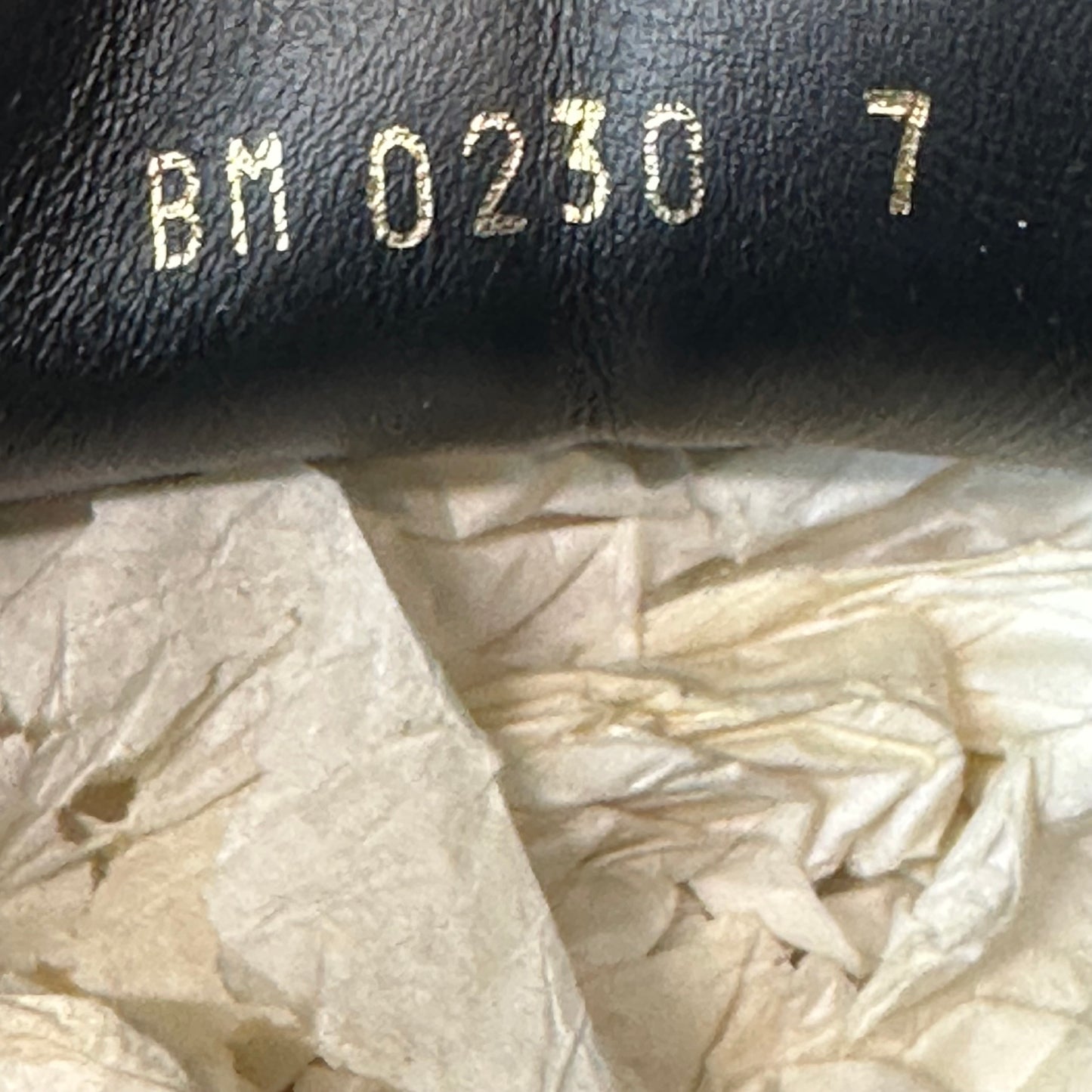 Louis Vuitton Monogram Runaway Sneaker Sz 8.5 (7LV)