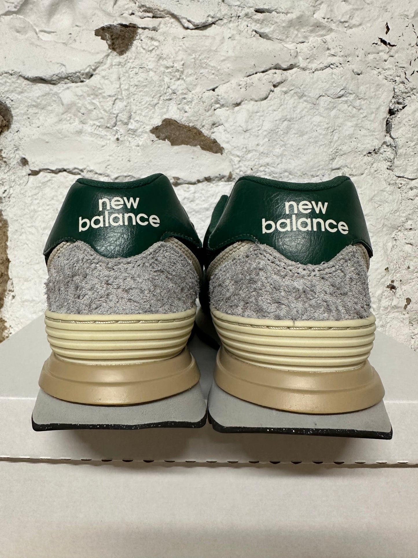 New Balance 574 Green White Sz 11