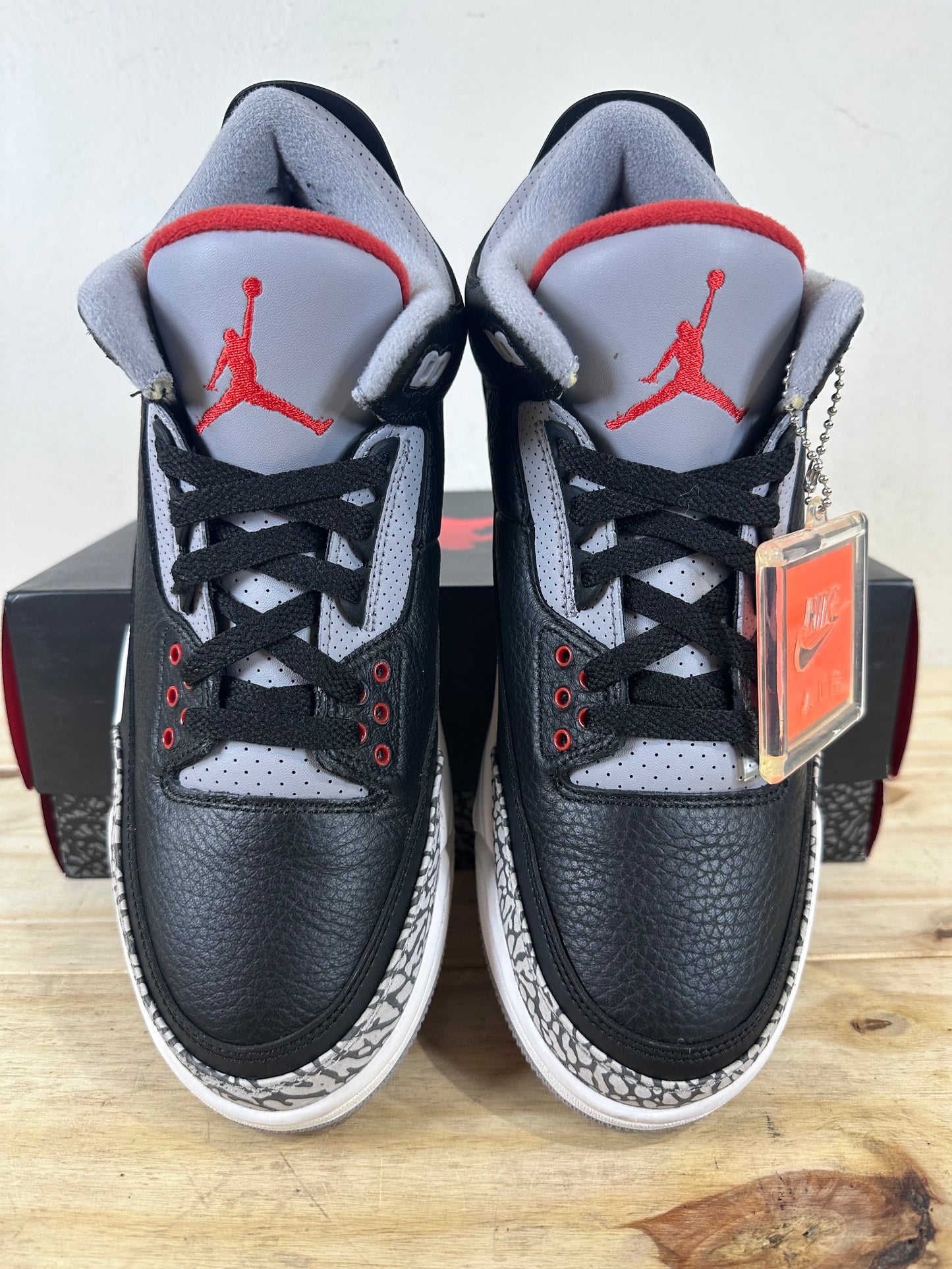 Air Jordan 3 Black Cement (2018) Sz 9.5