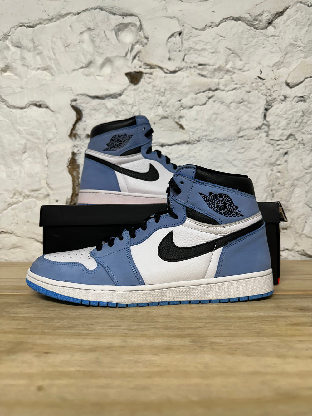 Air Jordan 1 High University Blue Sz 14