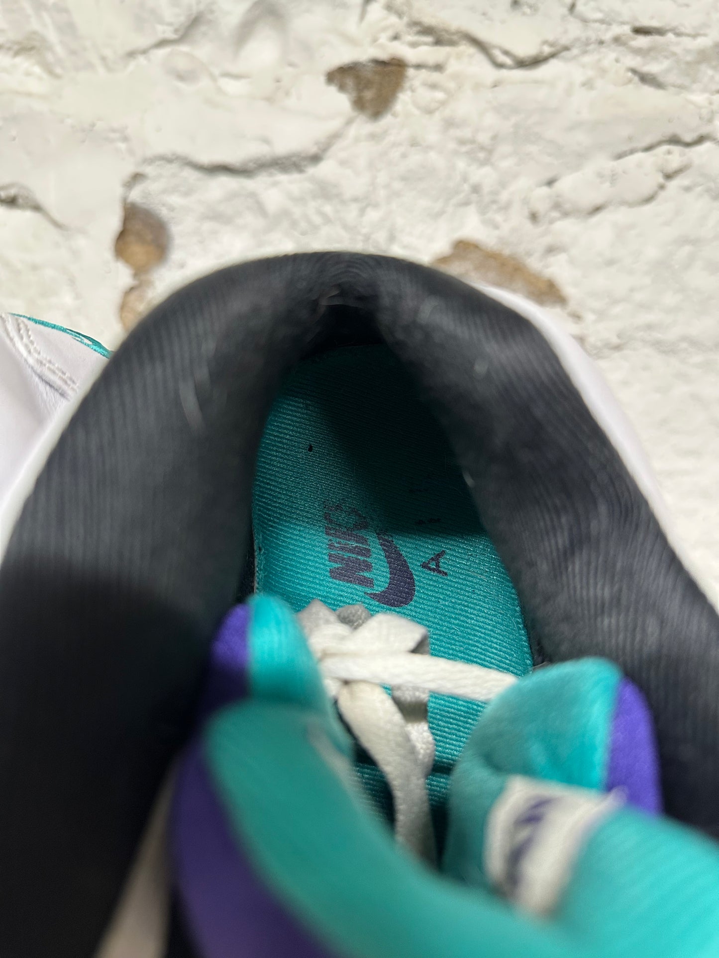 Yeezy 350 V2 Slate Sz 10.5