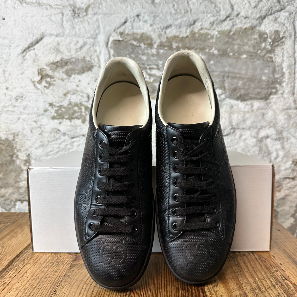Gucci Black GG Embossed Monogram Ace Sneaker Sz 7