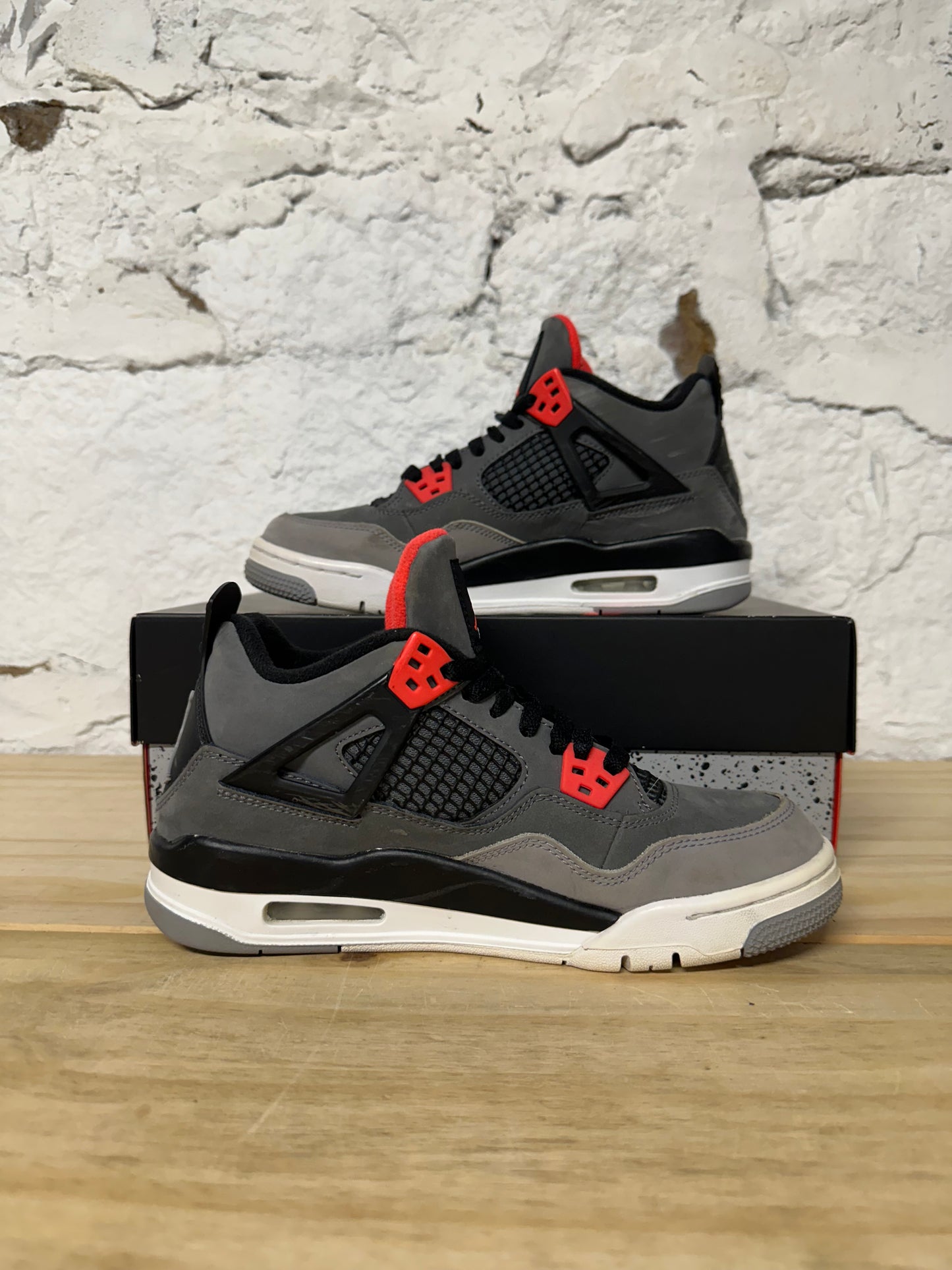 Air Jordan 4 Infrared Sz 6Y