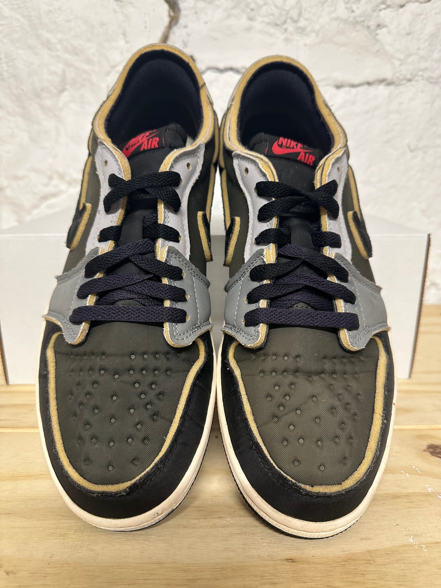 Air Jordan 1 Low Light Smoke Grey Sz 10